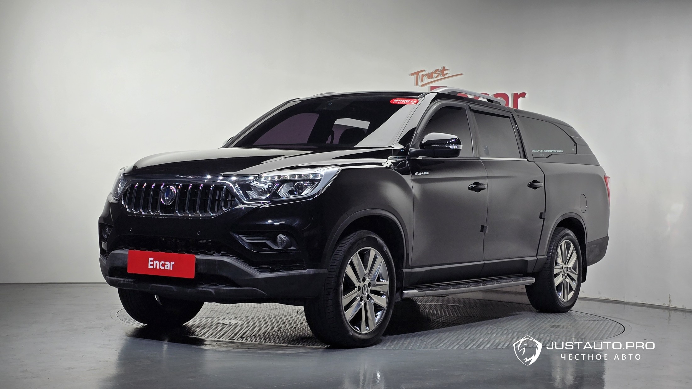 Автомобиль KG_Mobility_Ssangyong Rexton