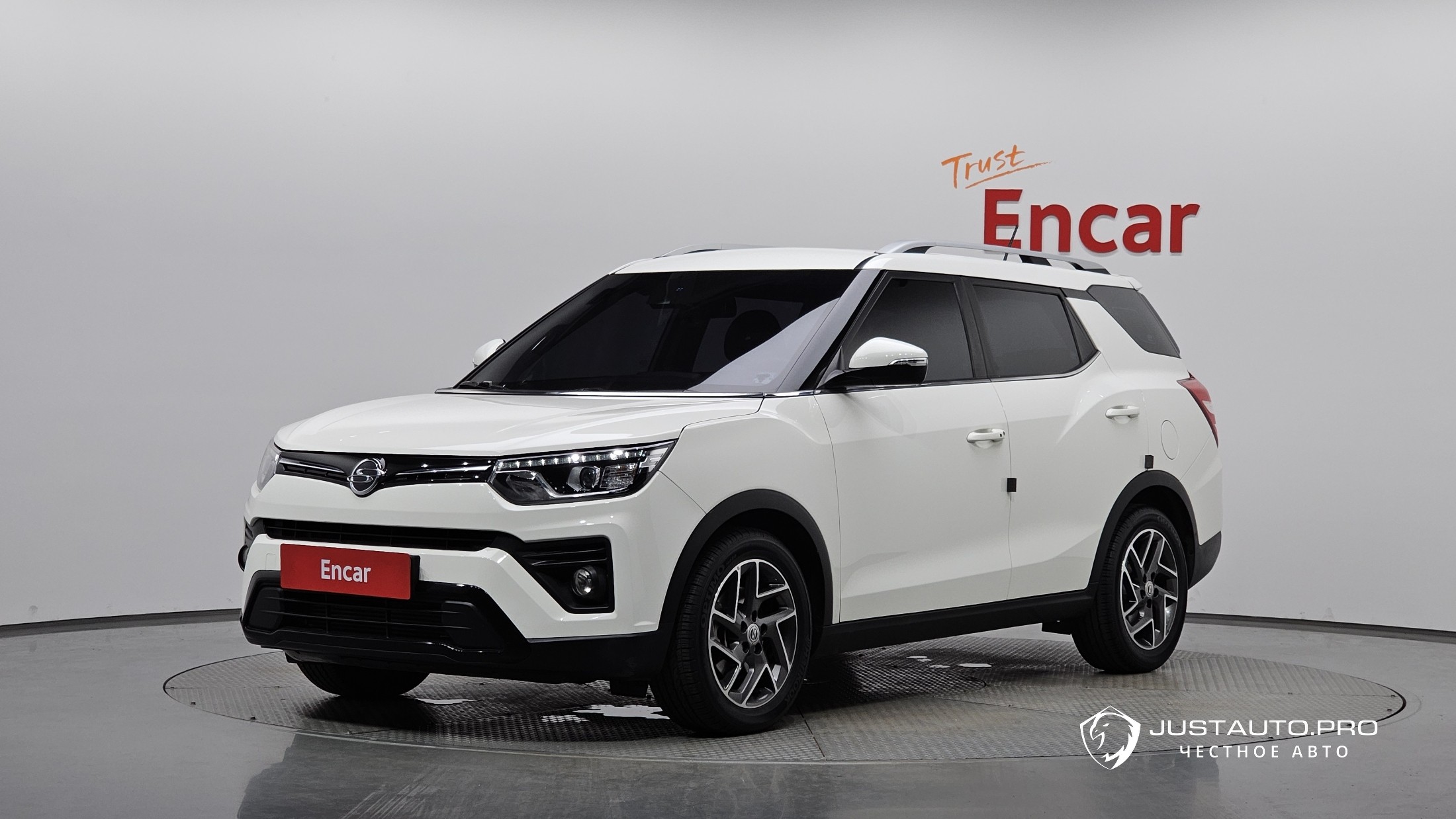 Автомобиль KG_Mobility_Ssangyong TIBOLI