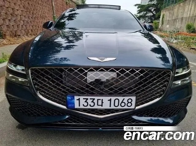 Автомобиль Genesis G80