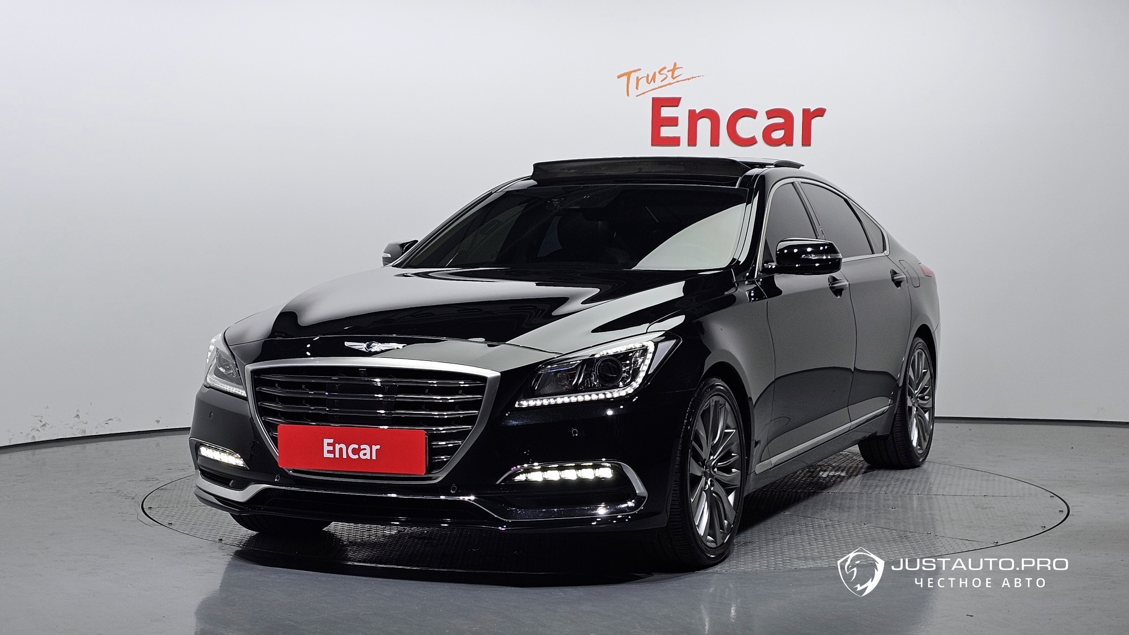 Автомобиль Genesis G80