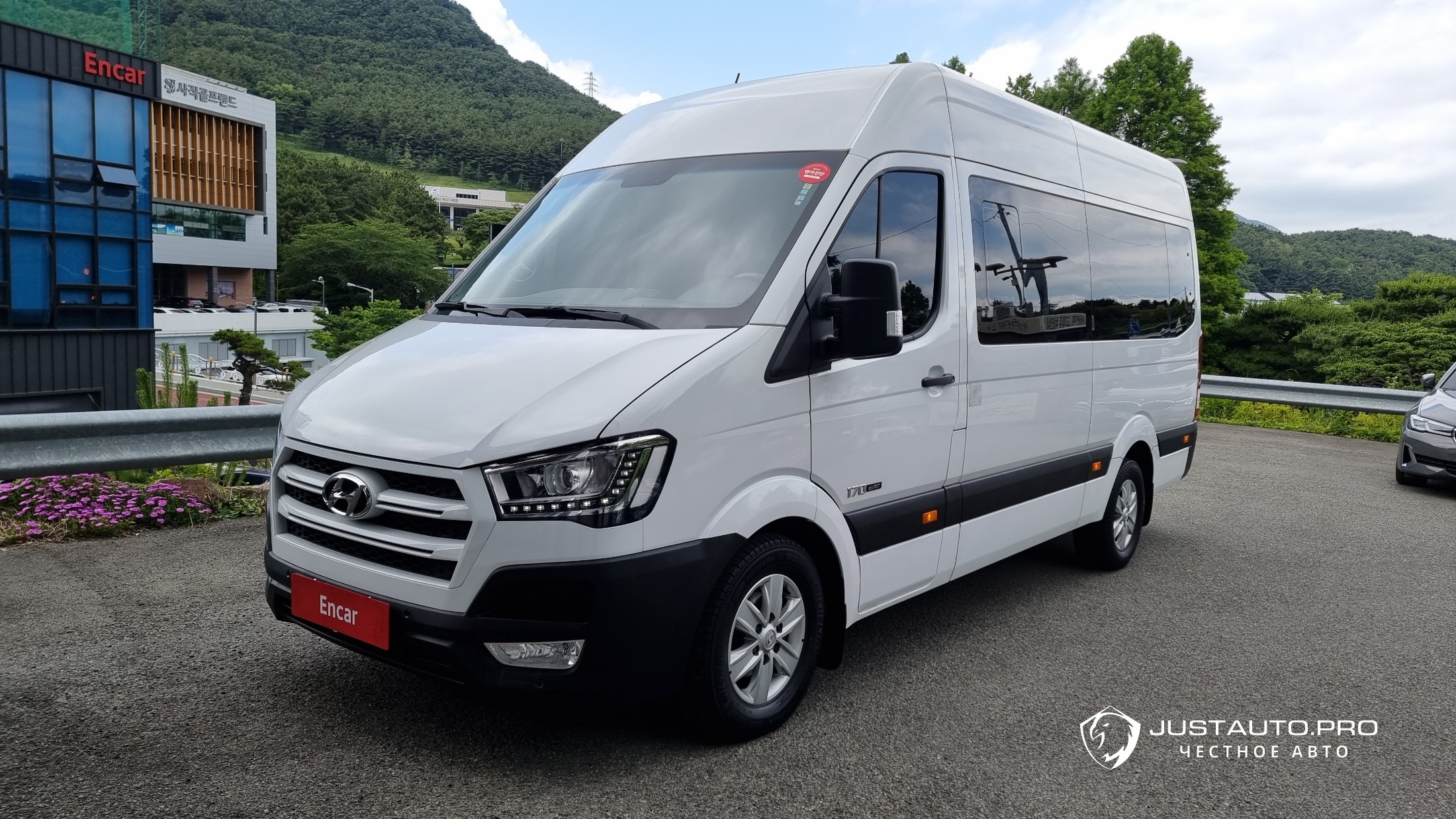 Автомобиль Hyundai Solati