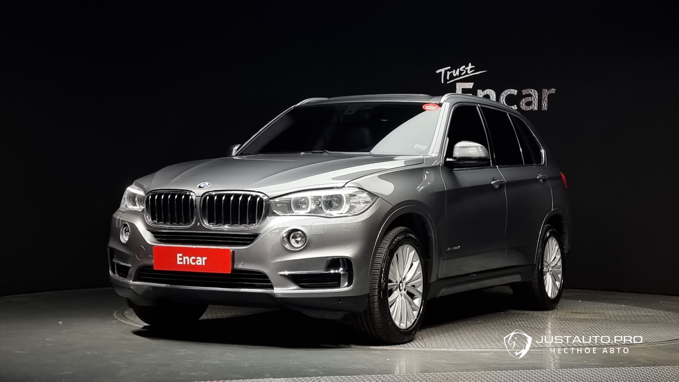 Автомобиль BMW X5