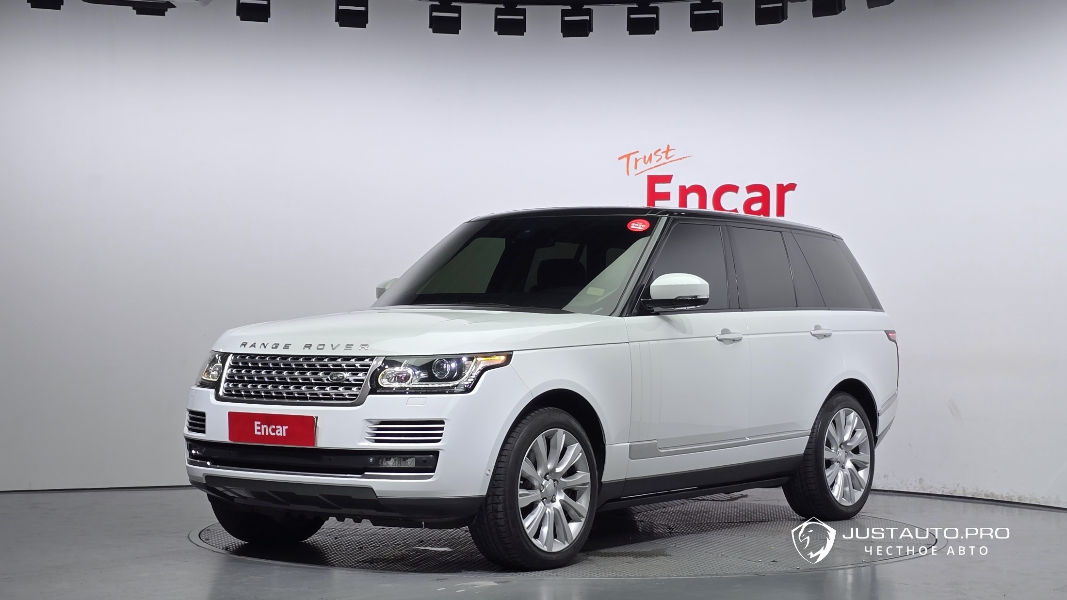 Автомобиль Land Rover Range Rover
