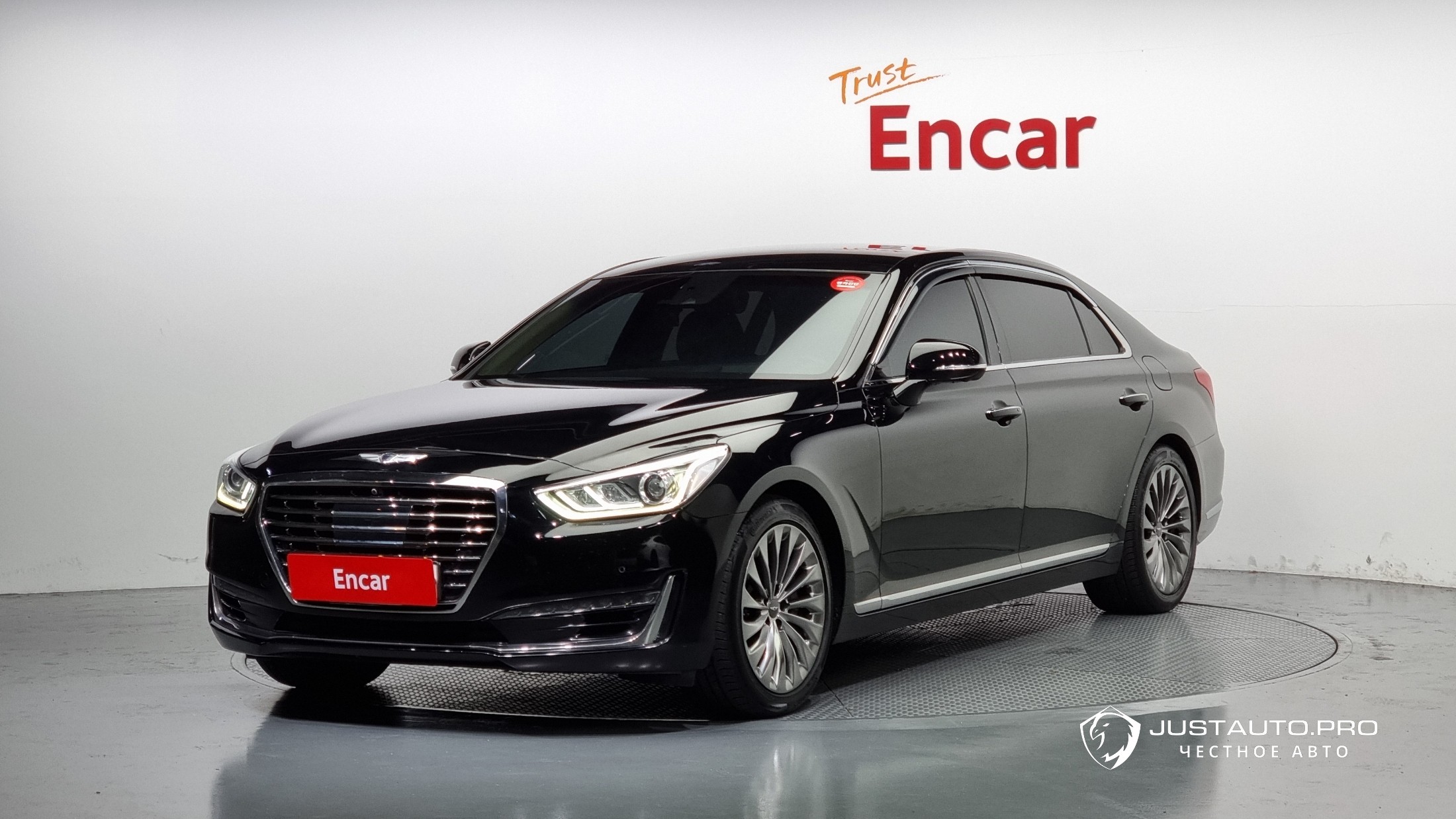 Автомобиль Genesis EQ900