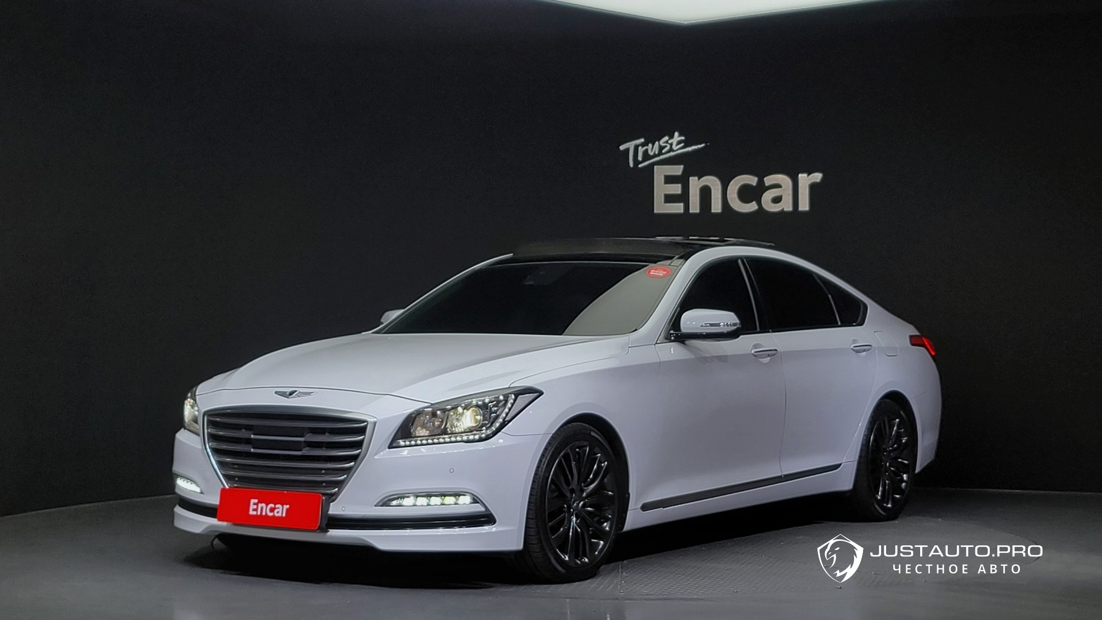 Автомобиль Hyundai Genesis