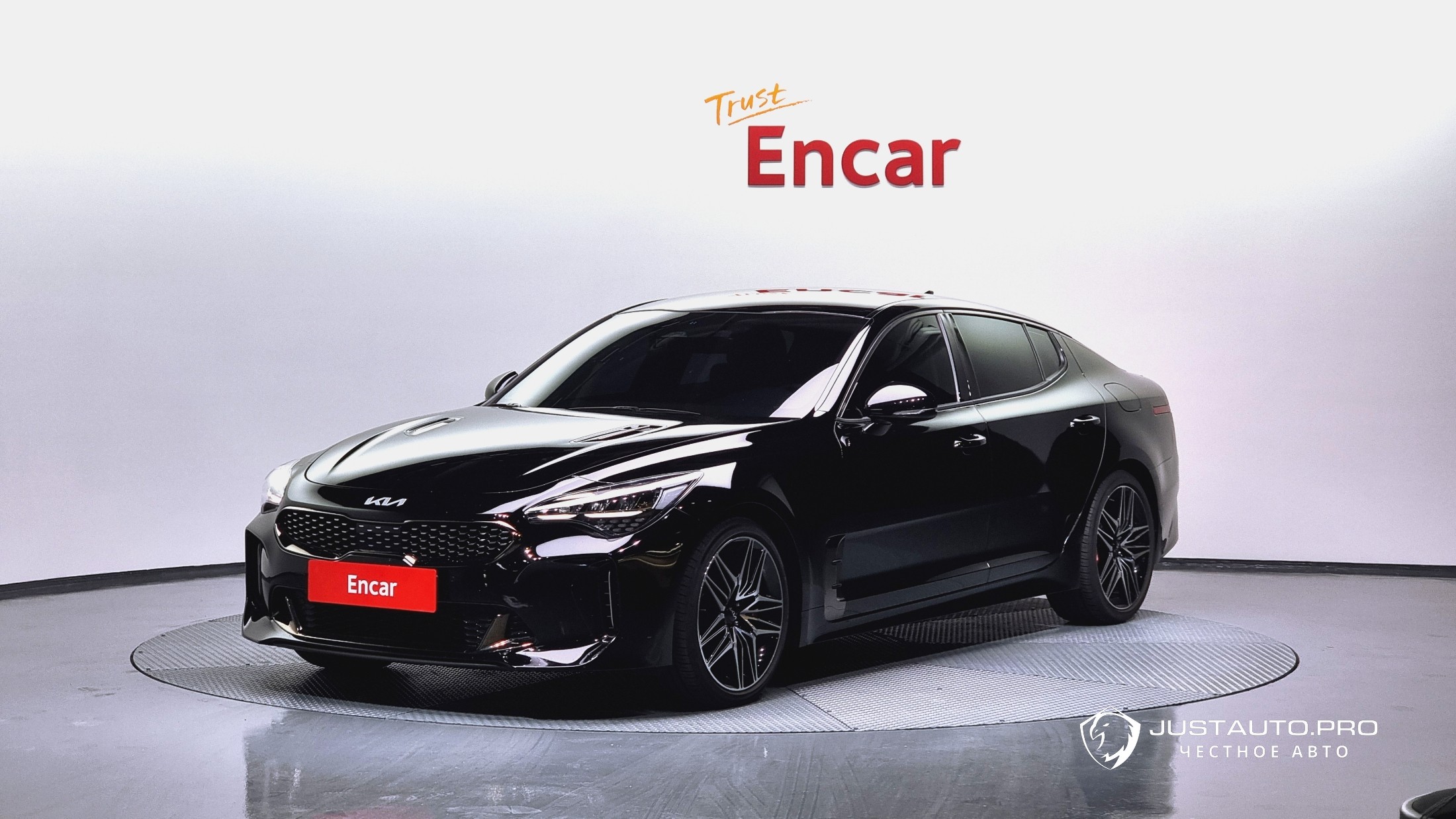 Автомобиль Kia Stinger