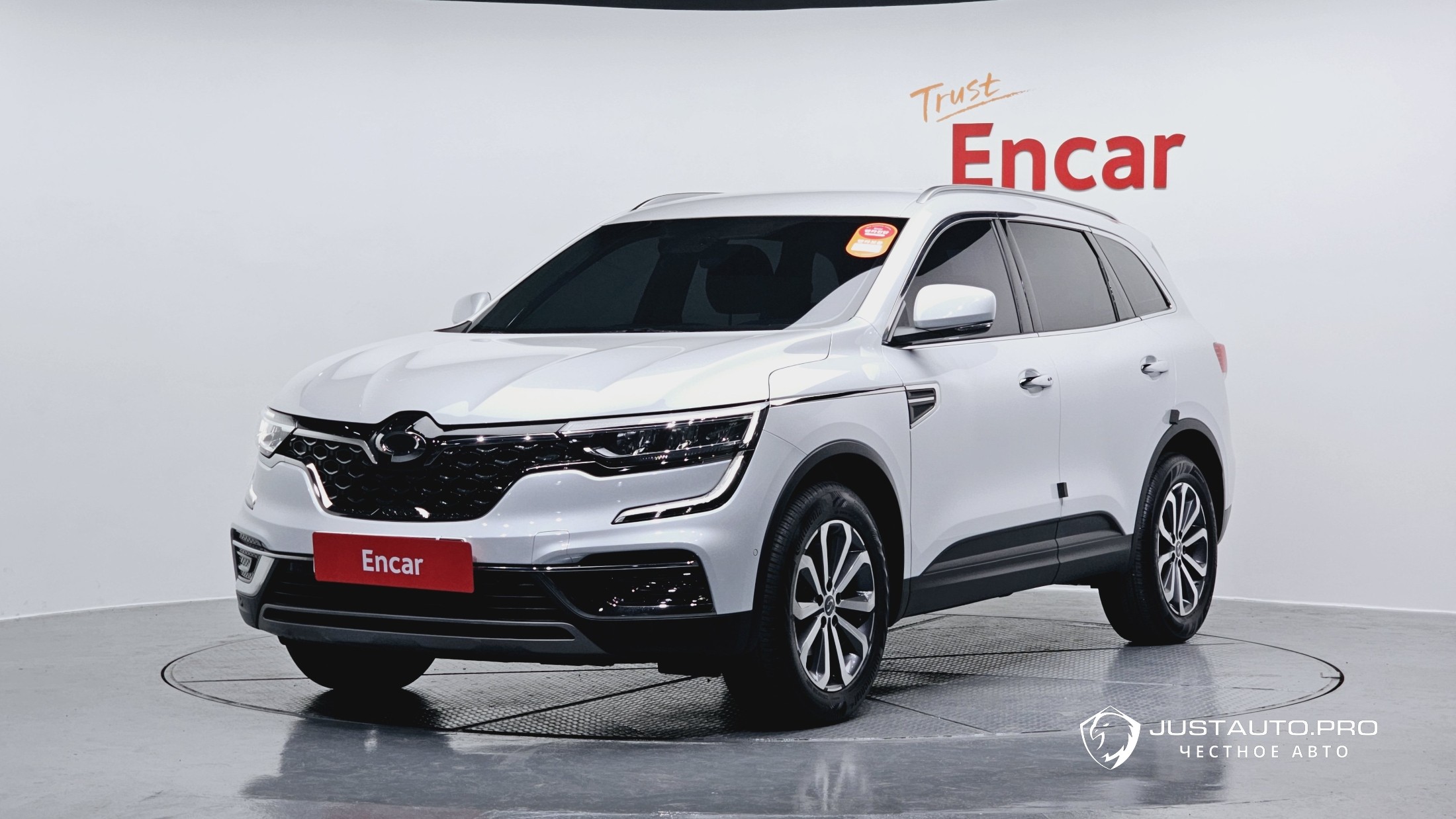 Автомобиль Renault-KoreaSamsung QM6