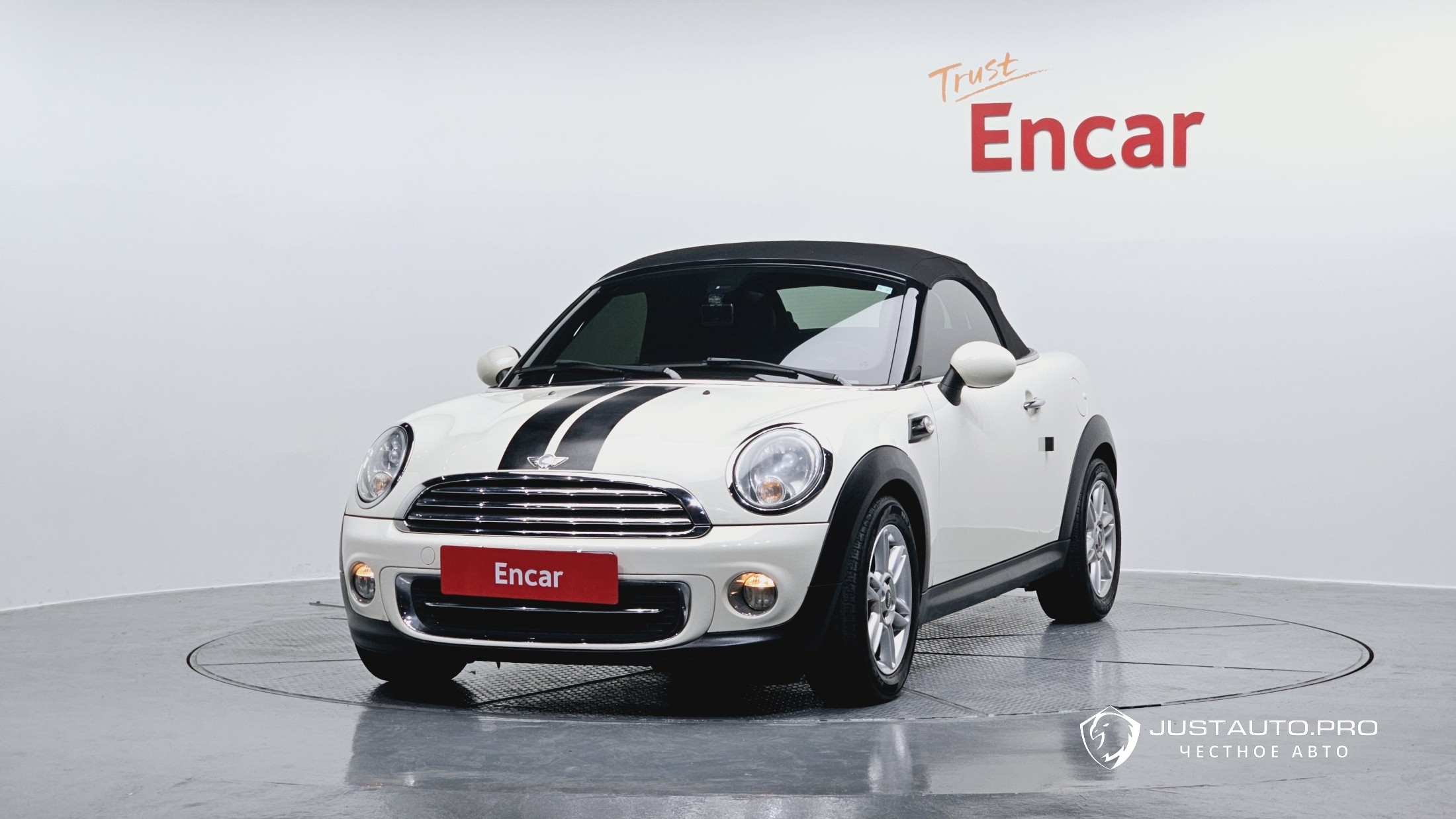 Автомобиль Mini Roadster