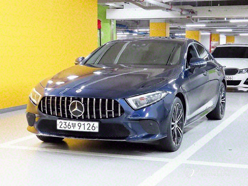 Автомобиль Mercedes-Benz CLS-Class