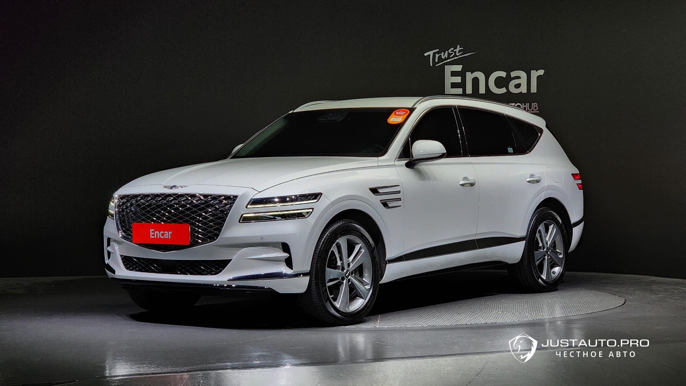 Автомобиль Genesis GV80