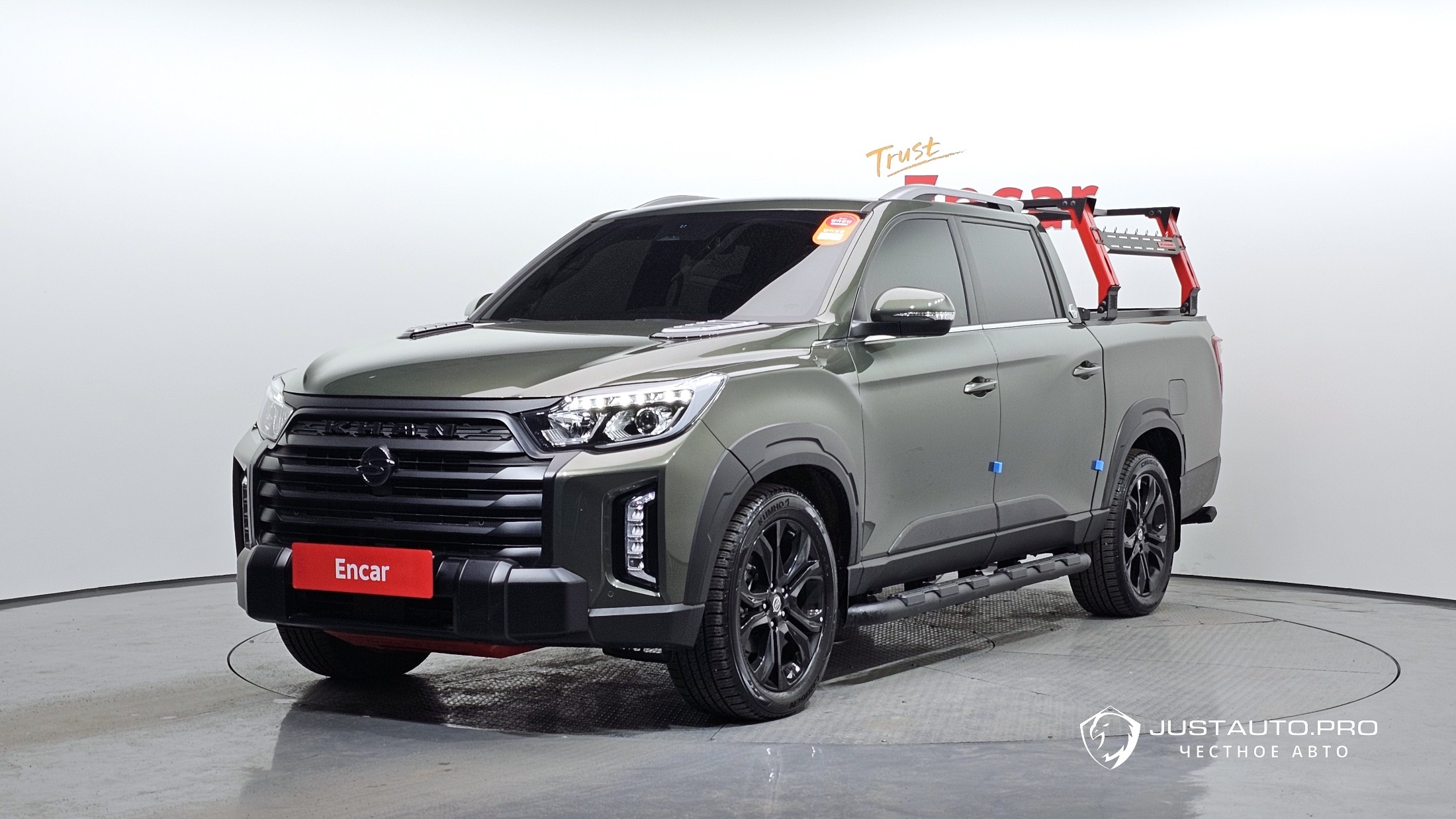 Автомобиль KG_Mobility_Ssangyong Rexton
