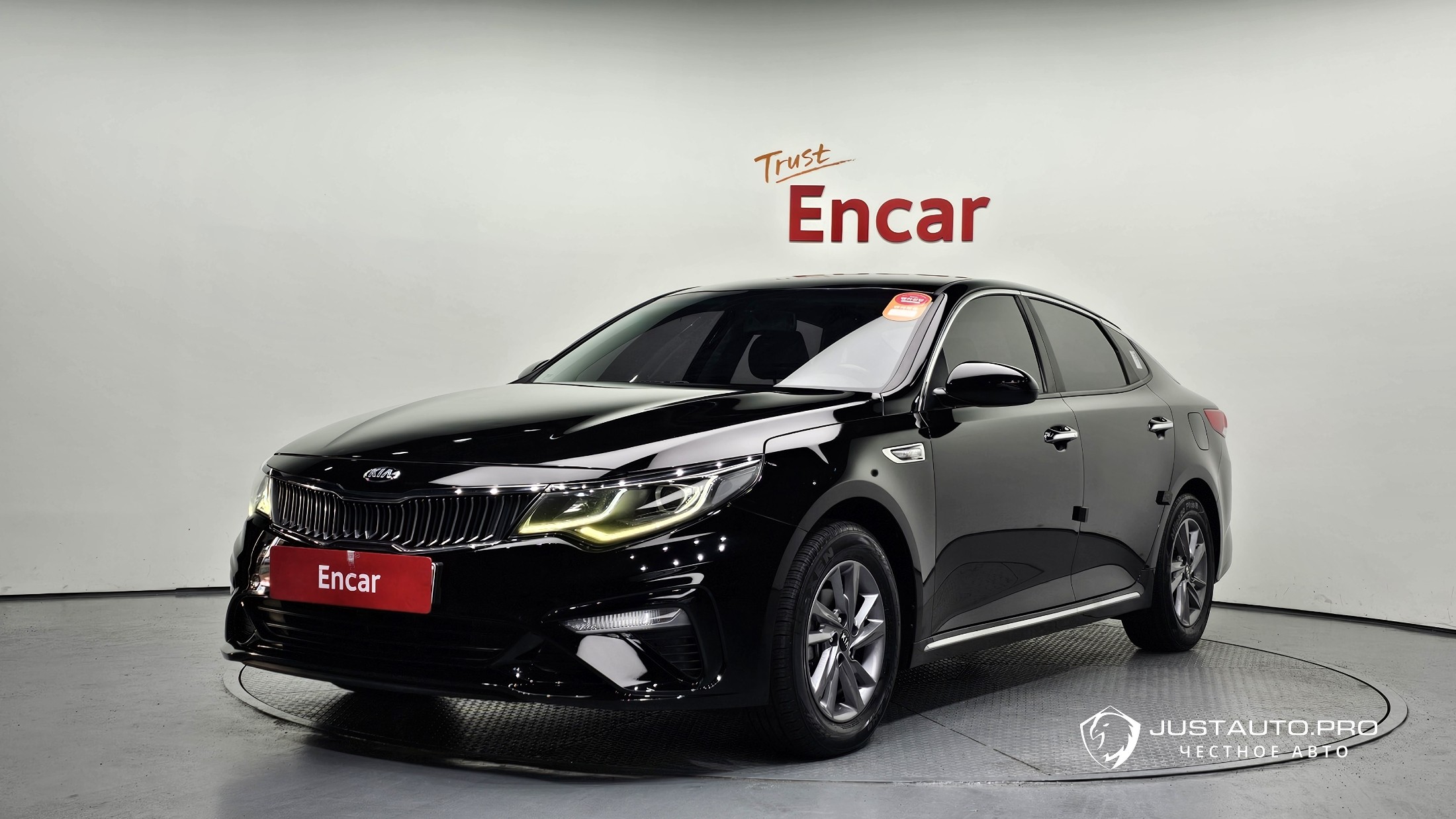 Автомобиль Kia K5