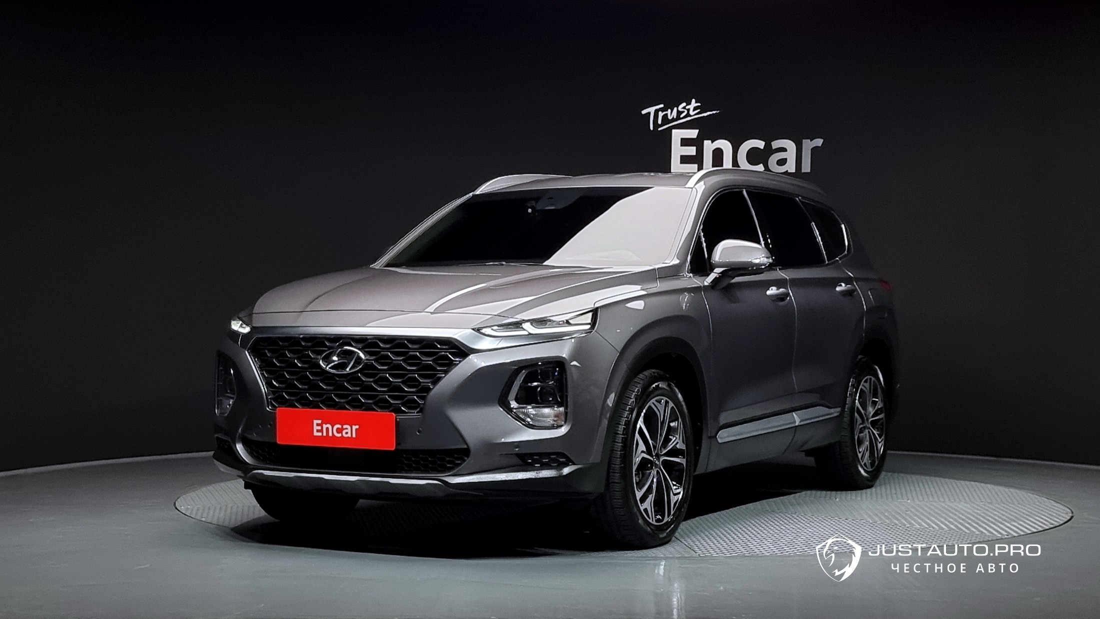Автомобиль Hyundai Santafe