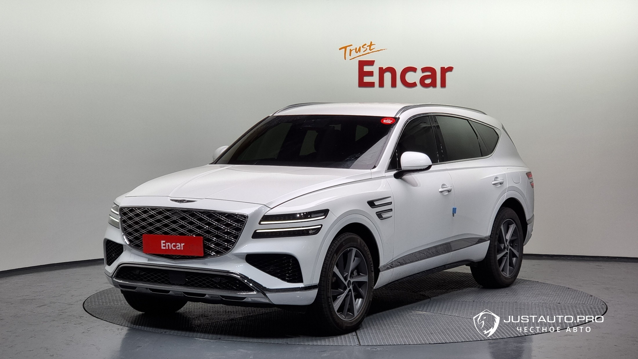 Автомобиль Genesis GV80