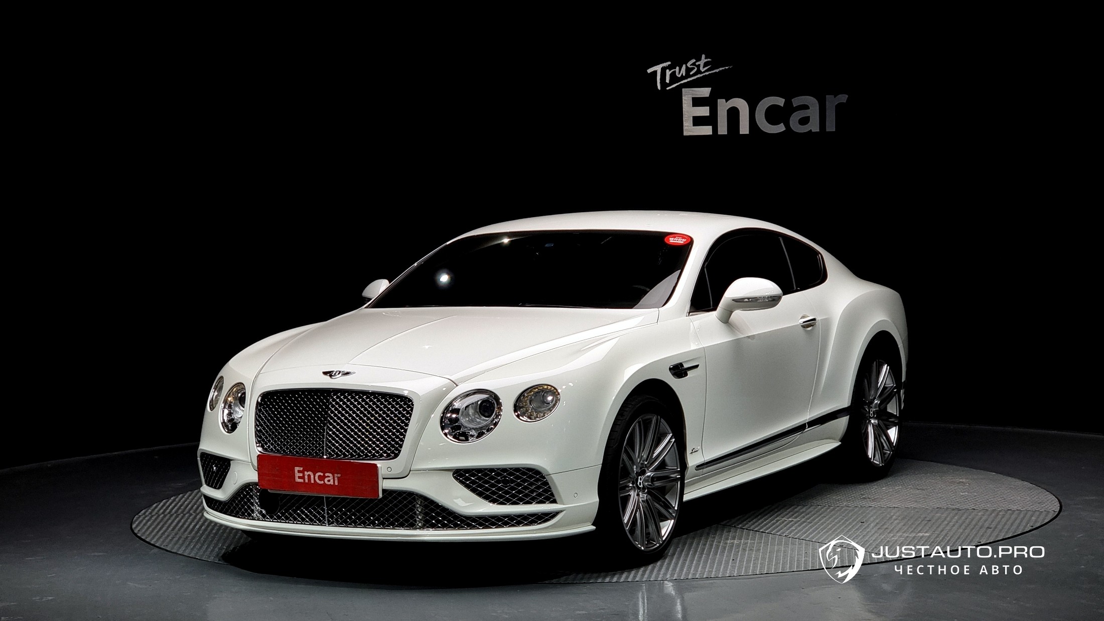 Автомобиль Bentley Continental