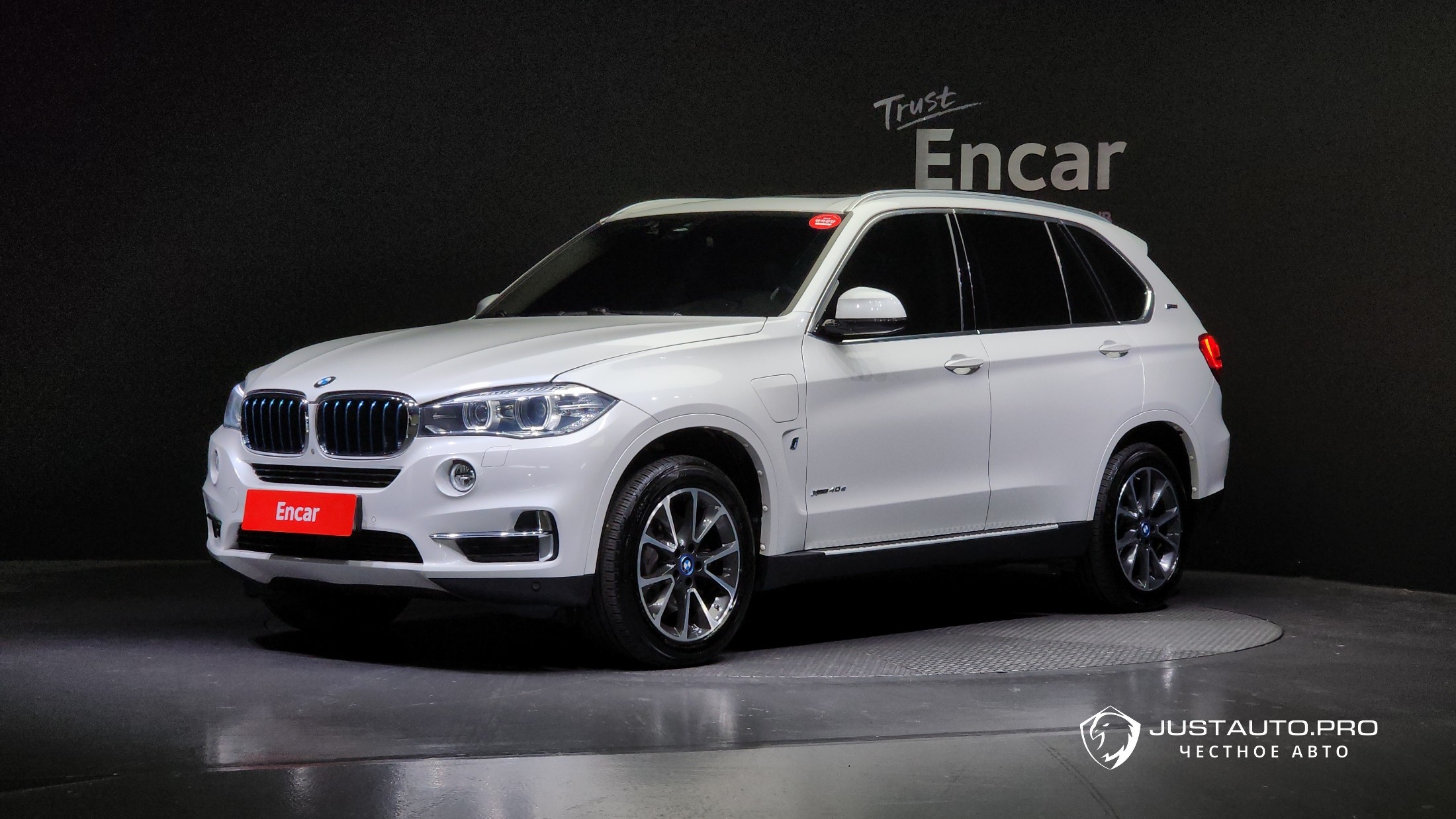 Автомобиль BMW X5