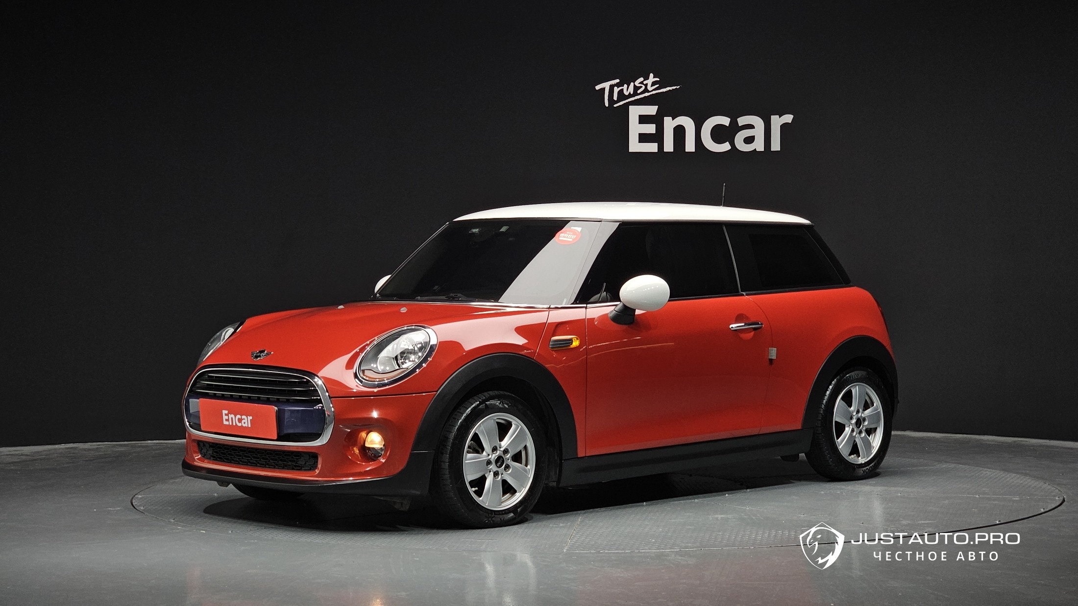 Автомобиль Mini Cooper
