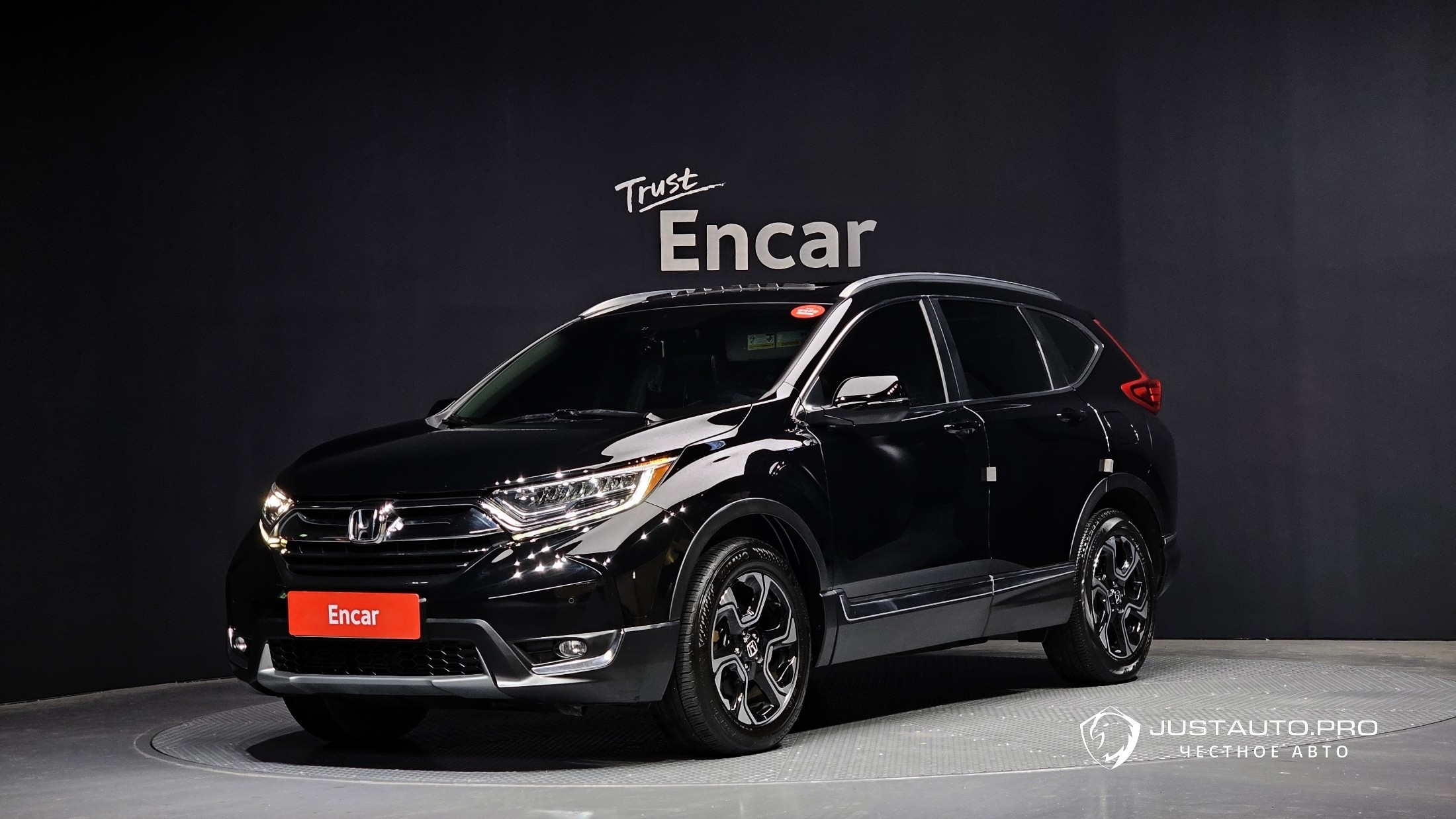 Автомобиль Honda CR-V