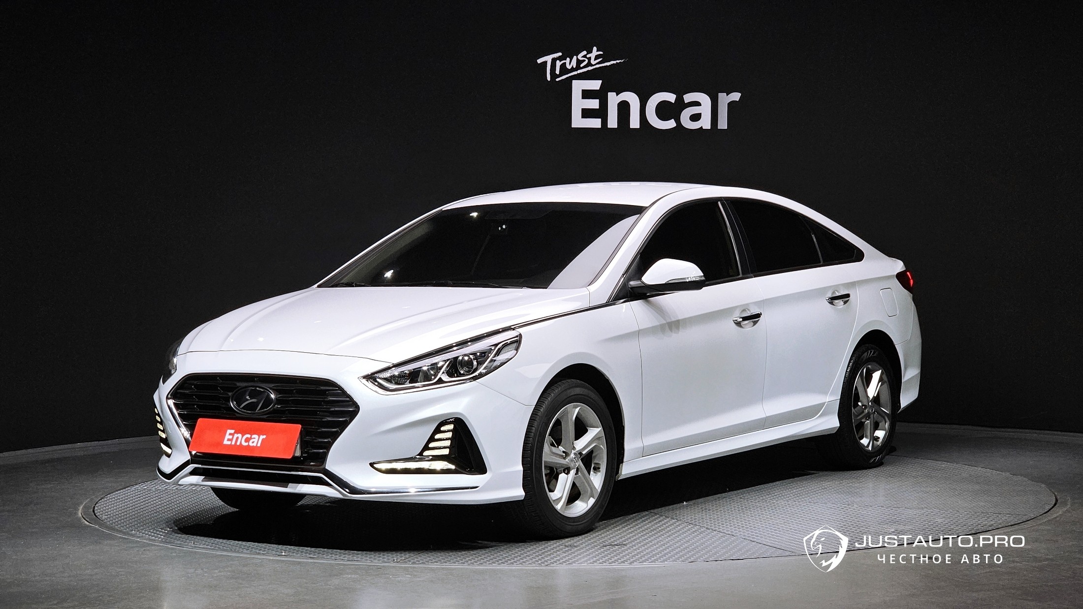 Автомобиль Hyundai Sonata