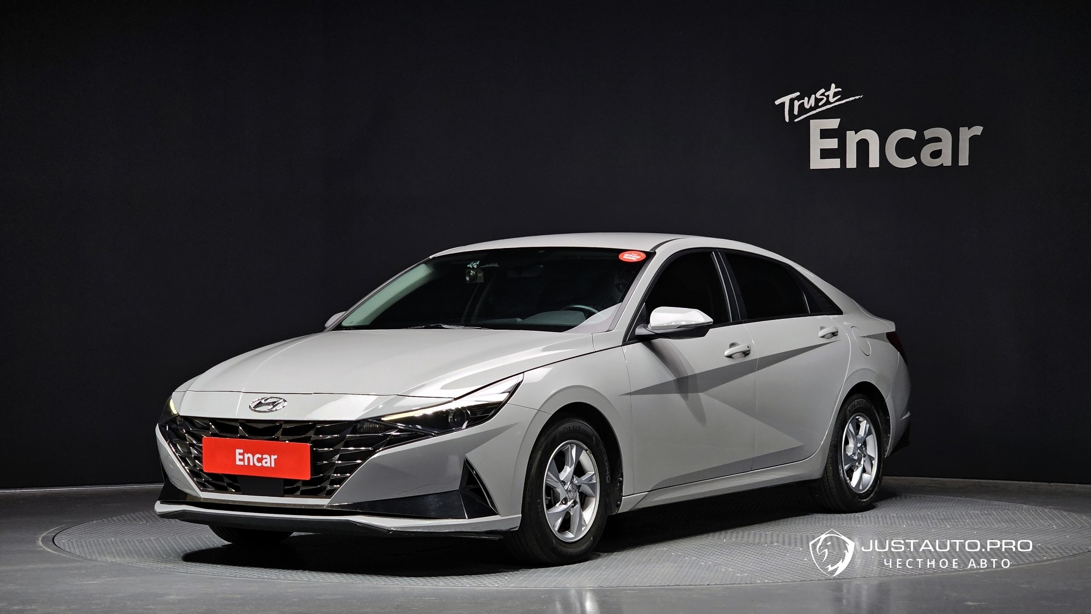 Автомобиль Hyundai AVANTE