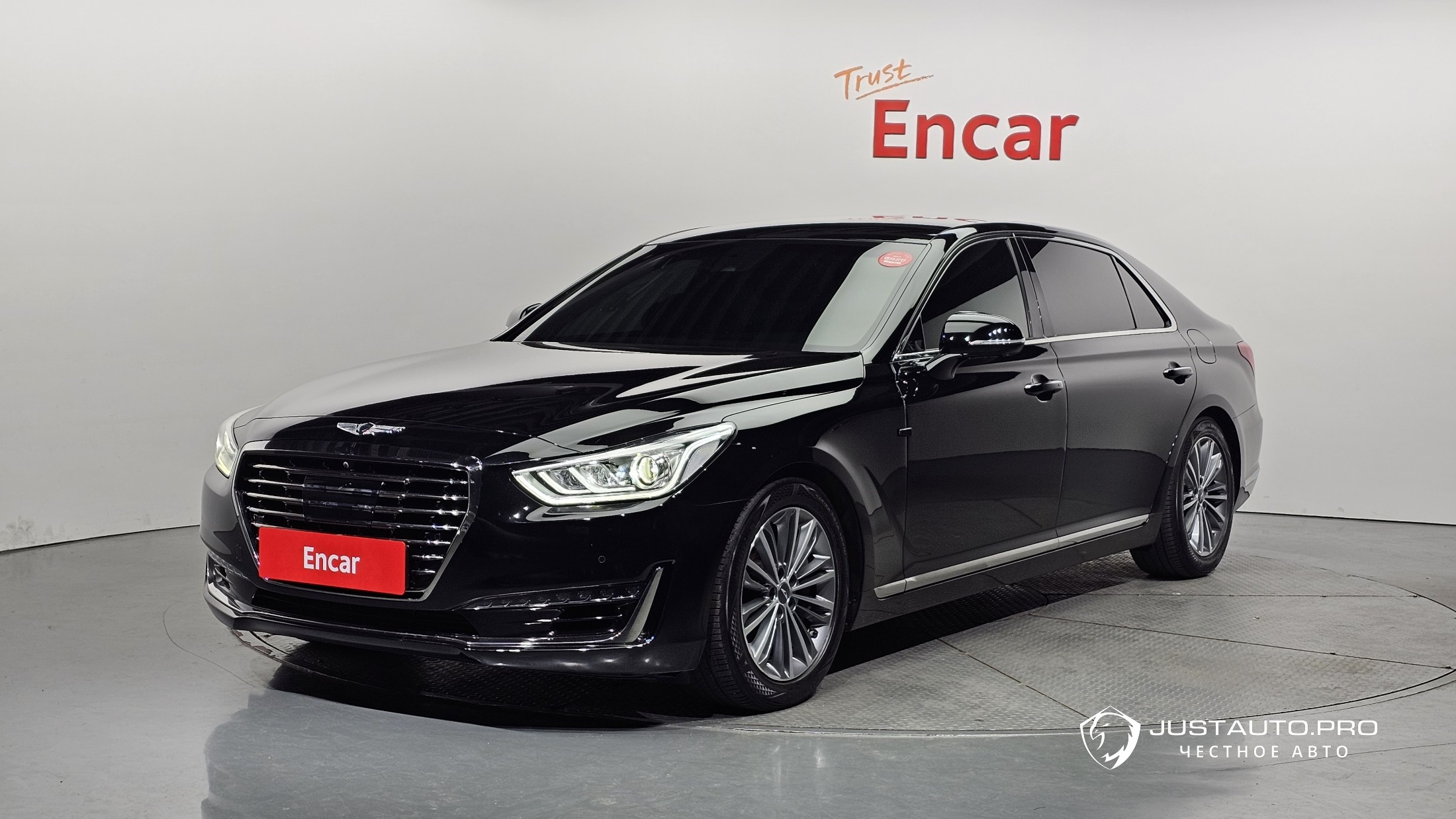 Автомобиль Genesis EQ900