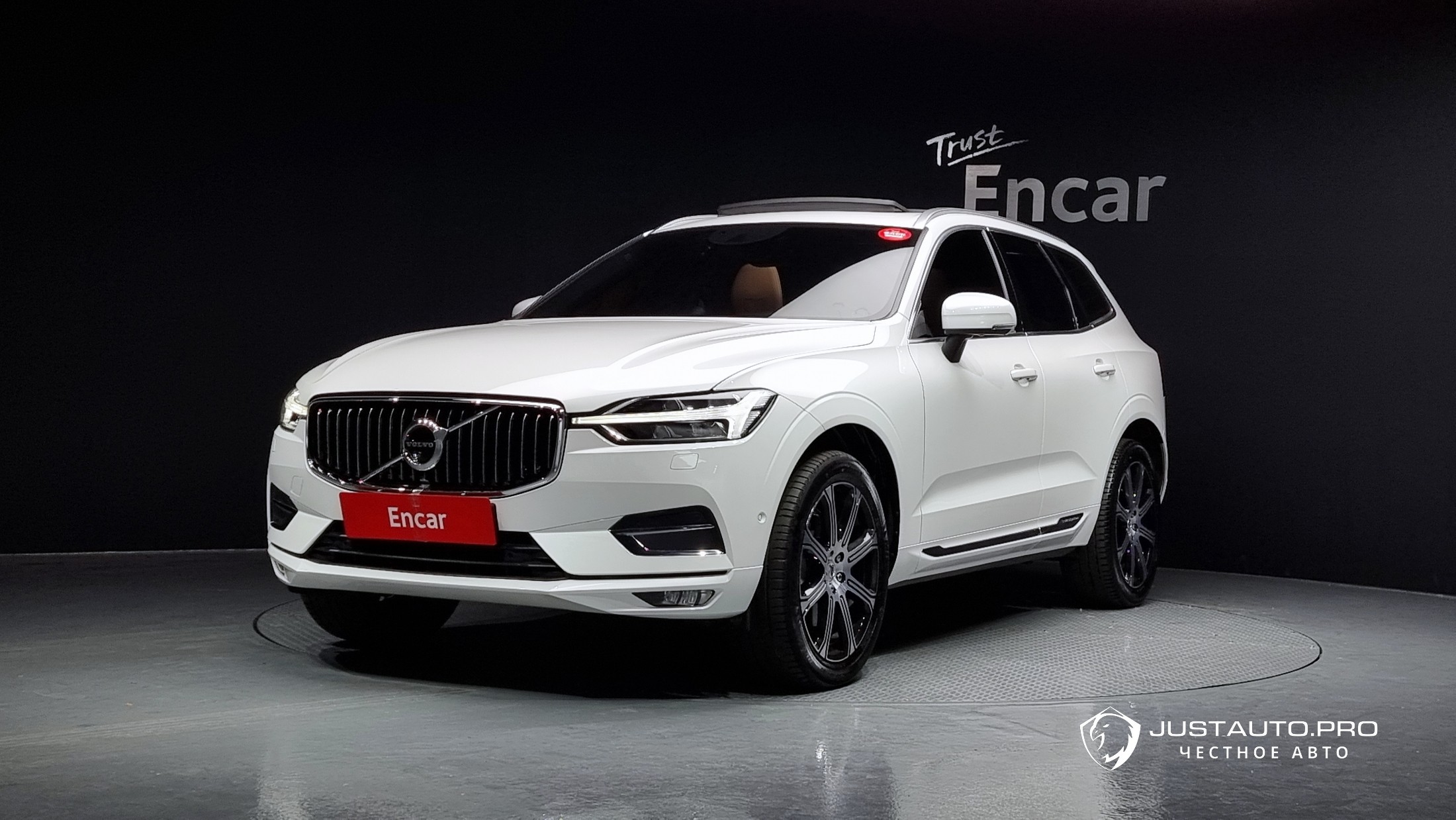 Автомобиль Volvo XC60