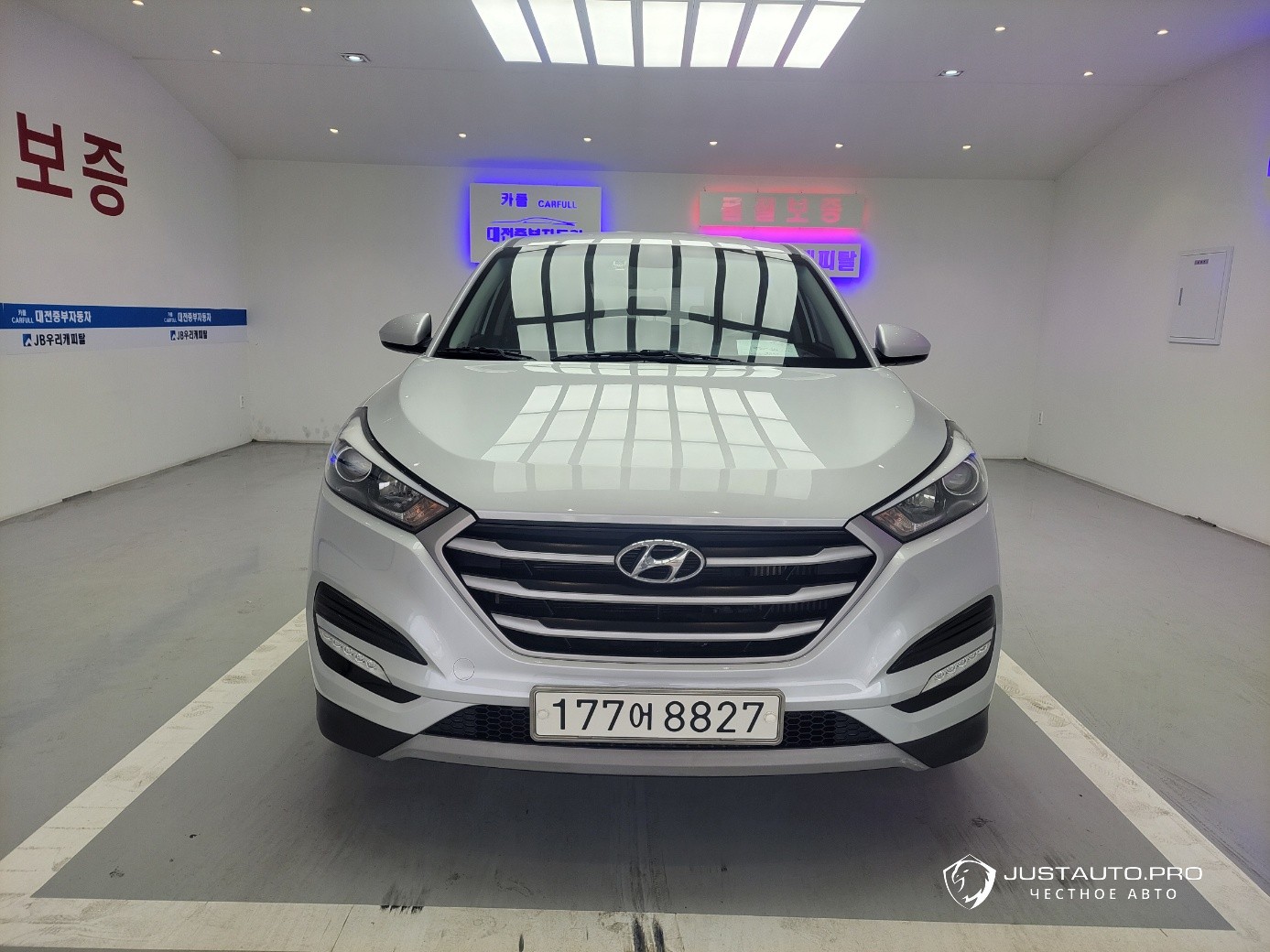Автомобиль Hyundai Tucson