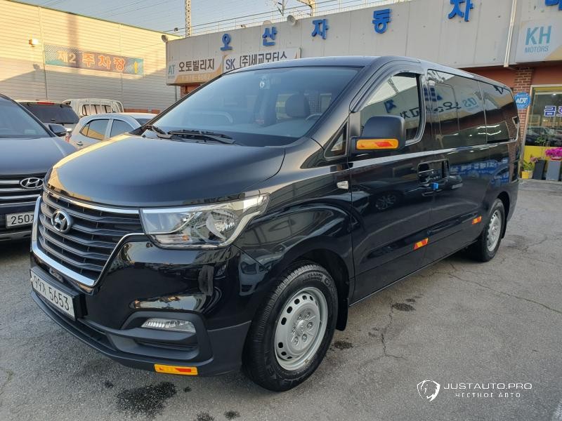 Автомобиль Hyundai Starex
