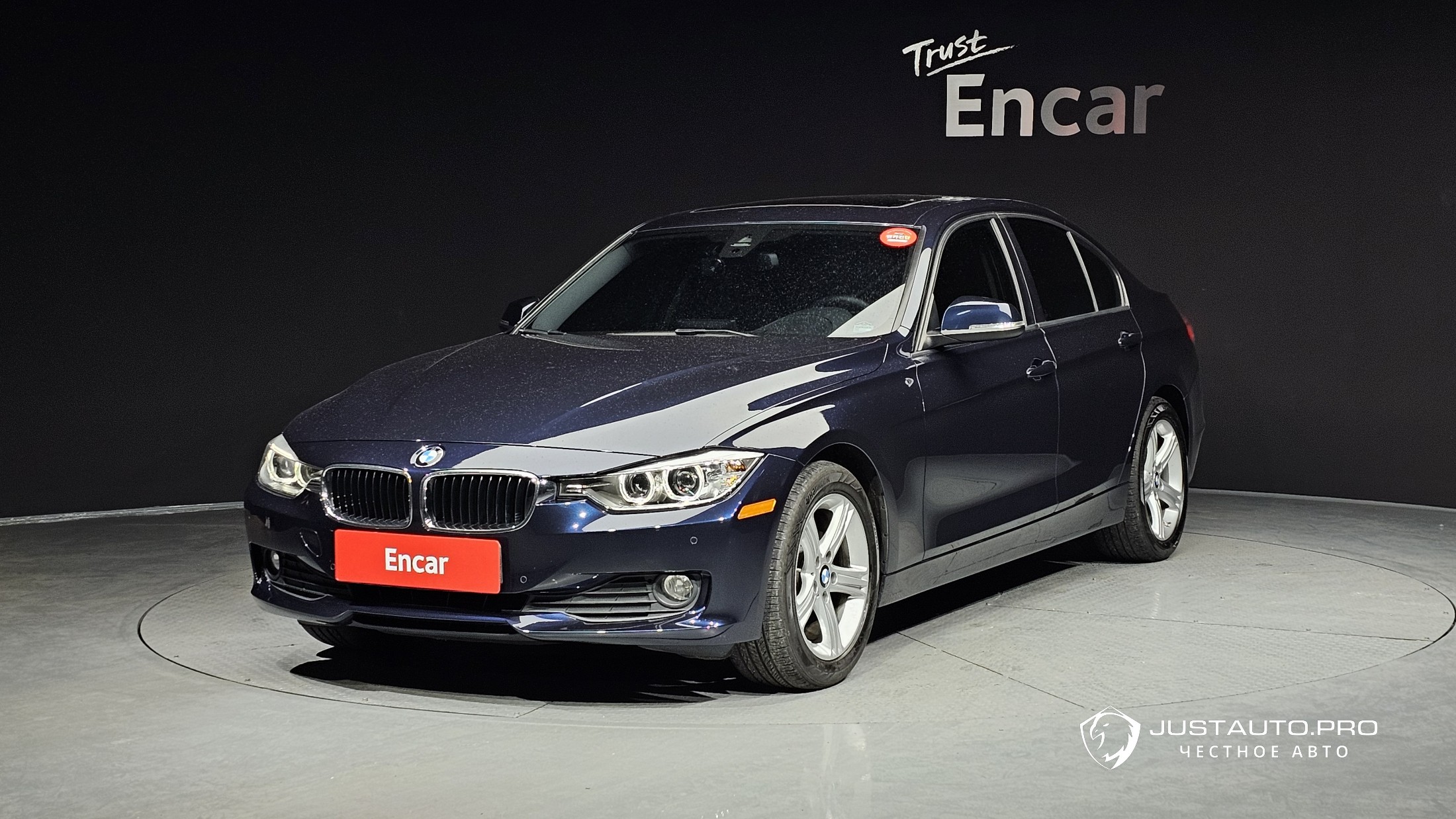Автомобиль BMW 3-Series
