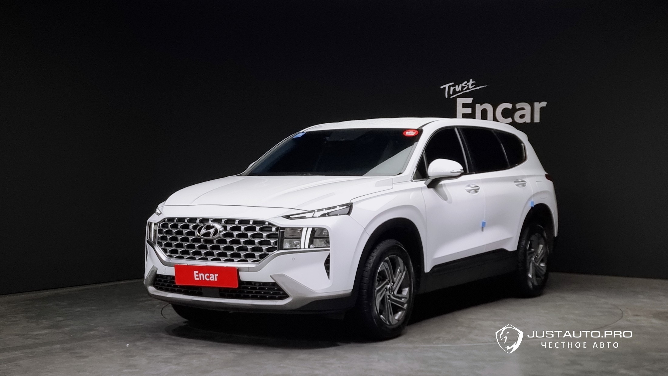 Автомобиль Hyundai Santafe