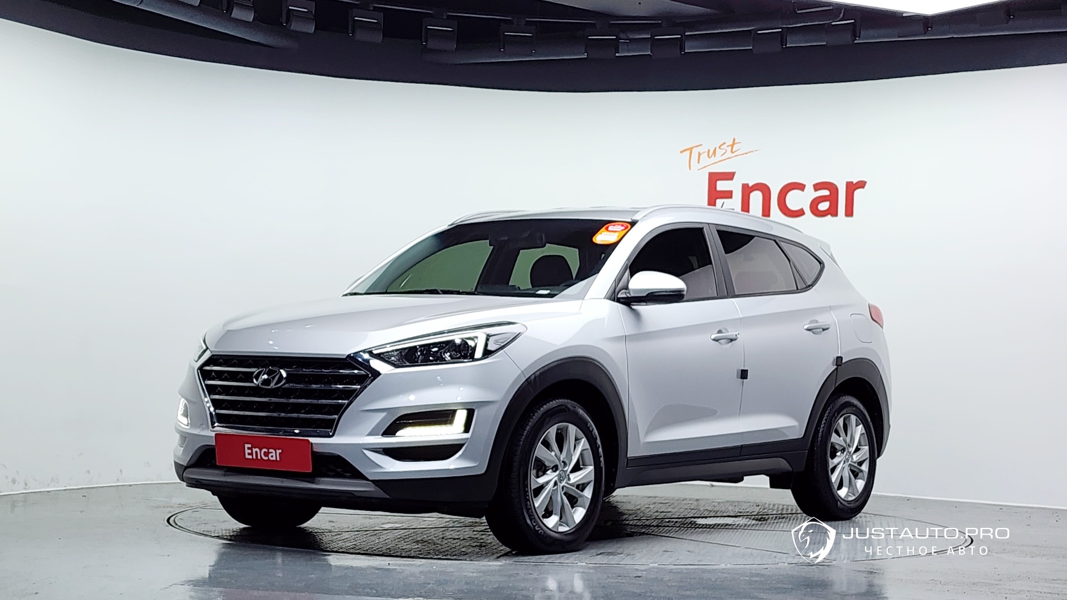 Автомобиль Hyundai Tucson