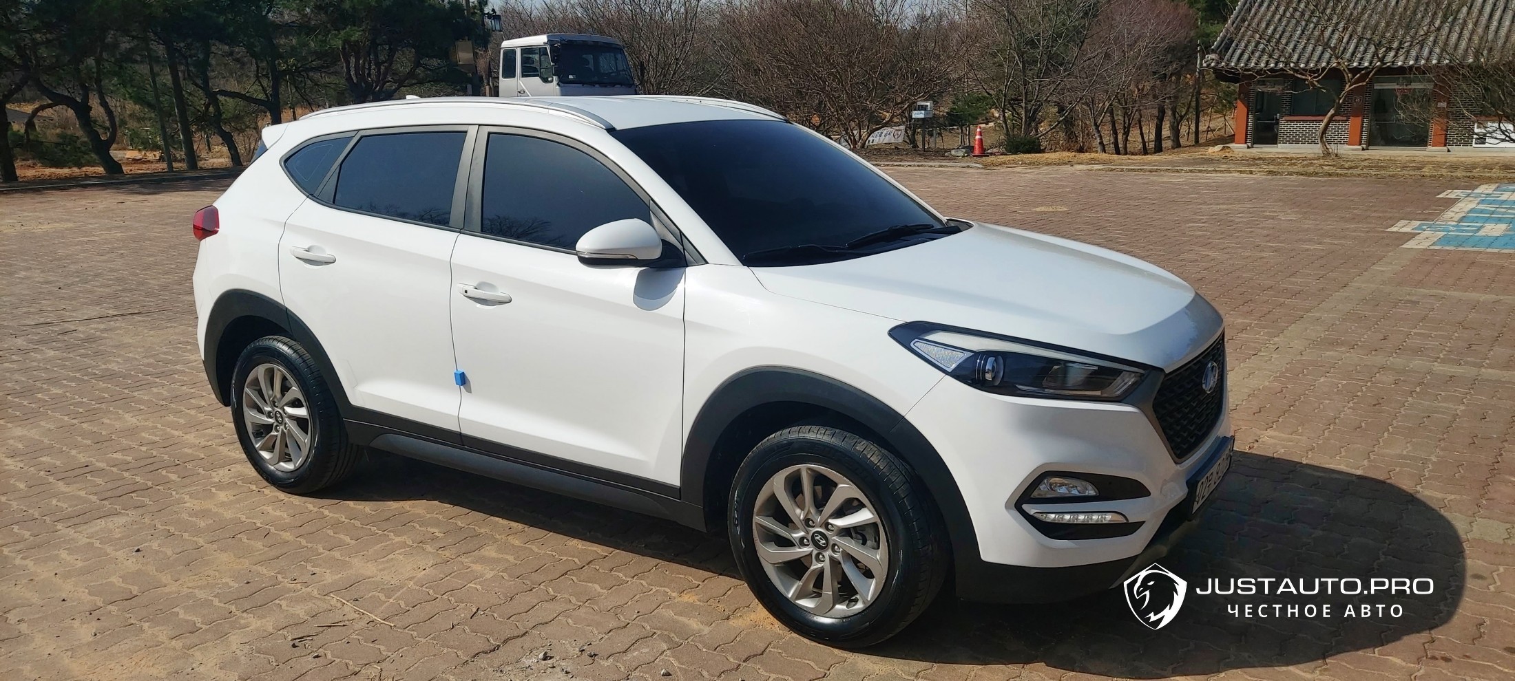 Автомобиль Hyundai Tucson