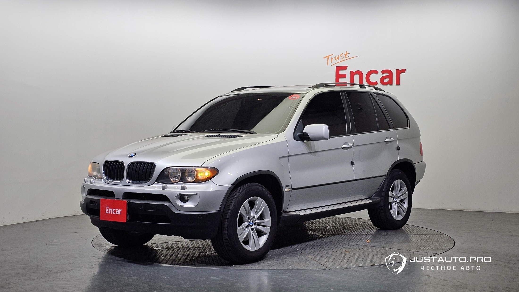 Автомобиль BMW X5