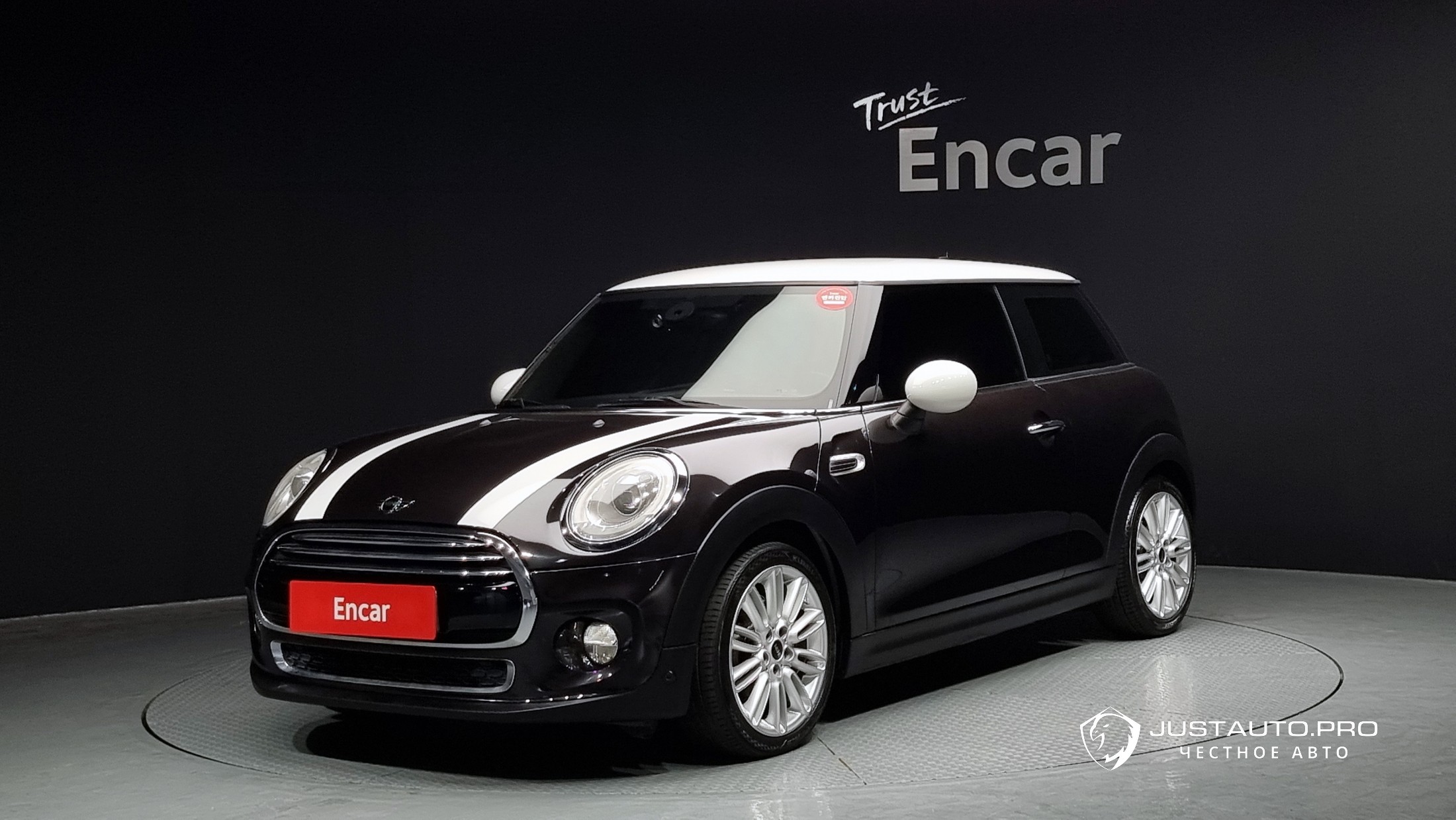 Автомобиль Mini Cooper