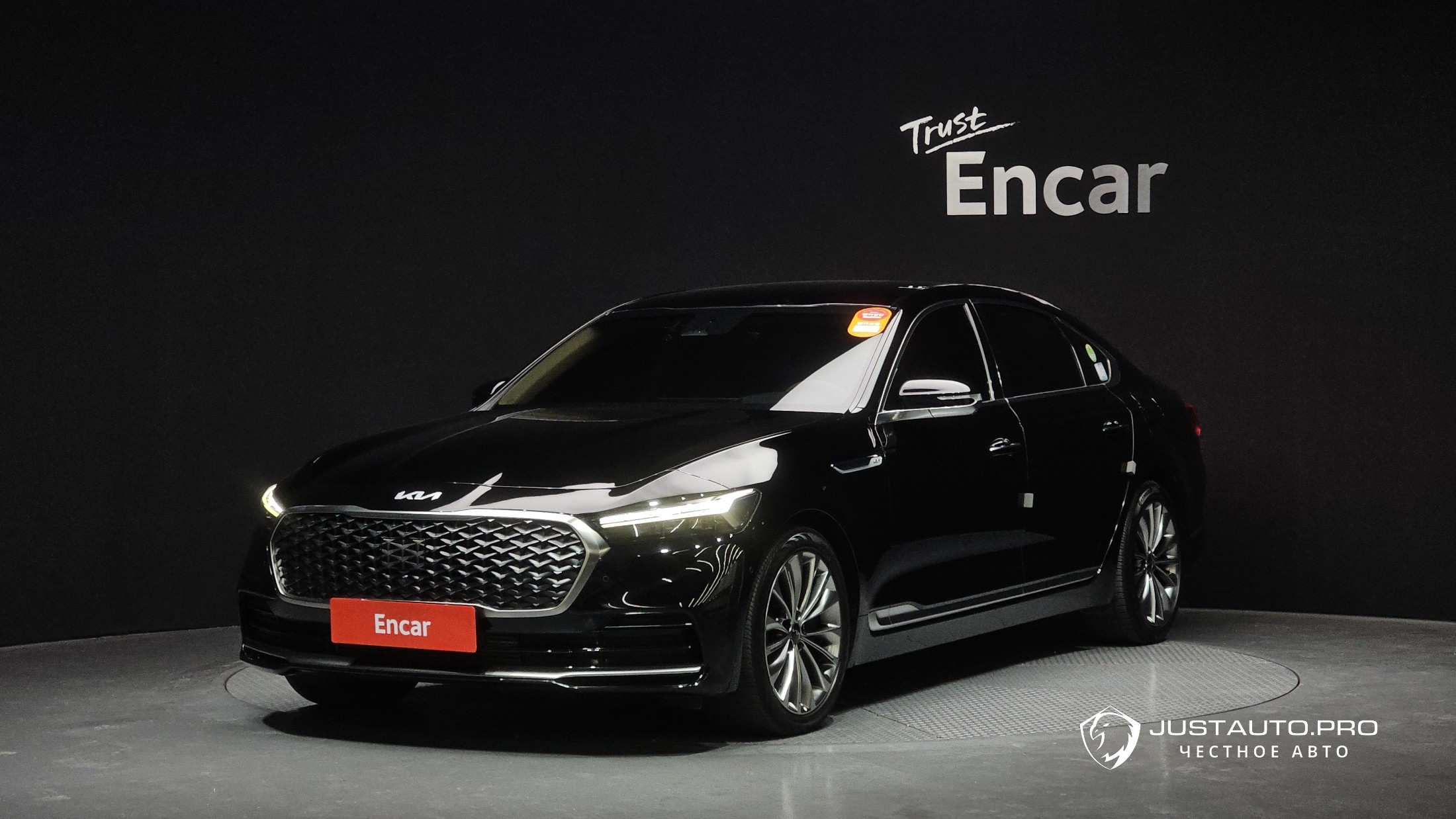 Автомобиль Kia K9