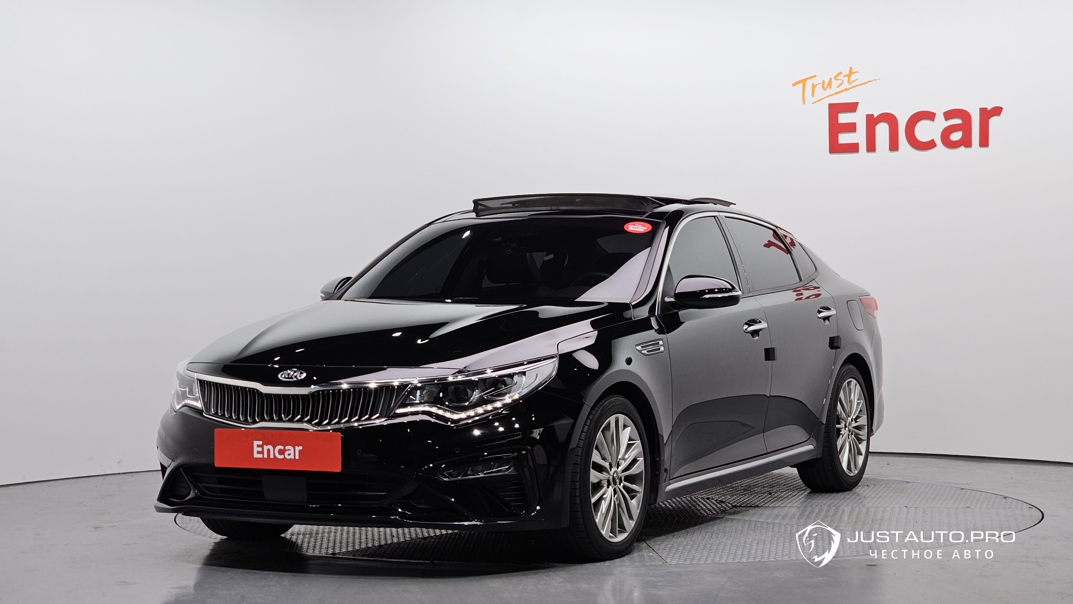 Автомобиль Kia K5