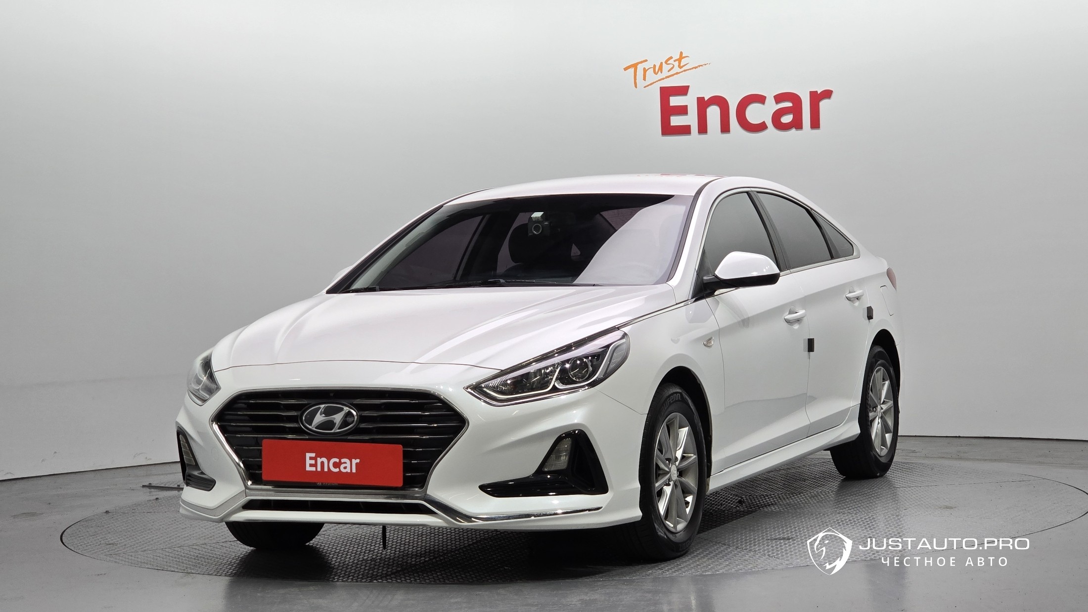 Автомобиль Hyundai Sonata