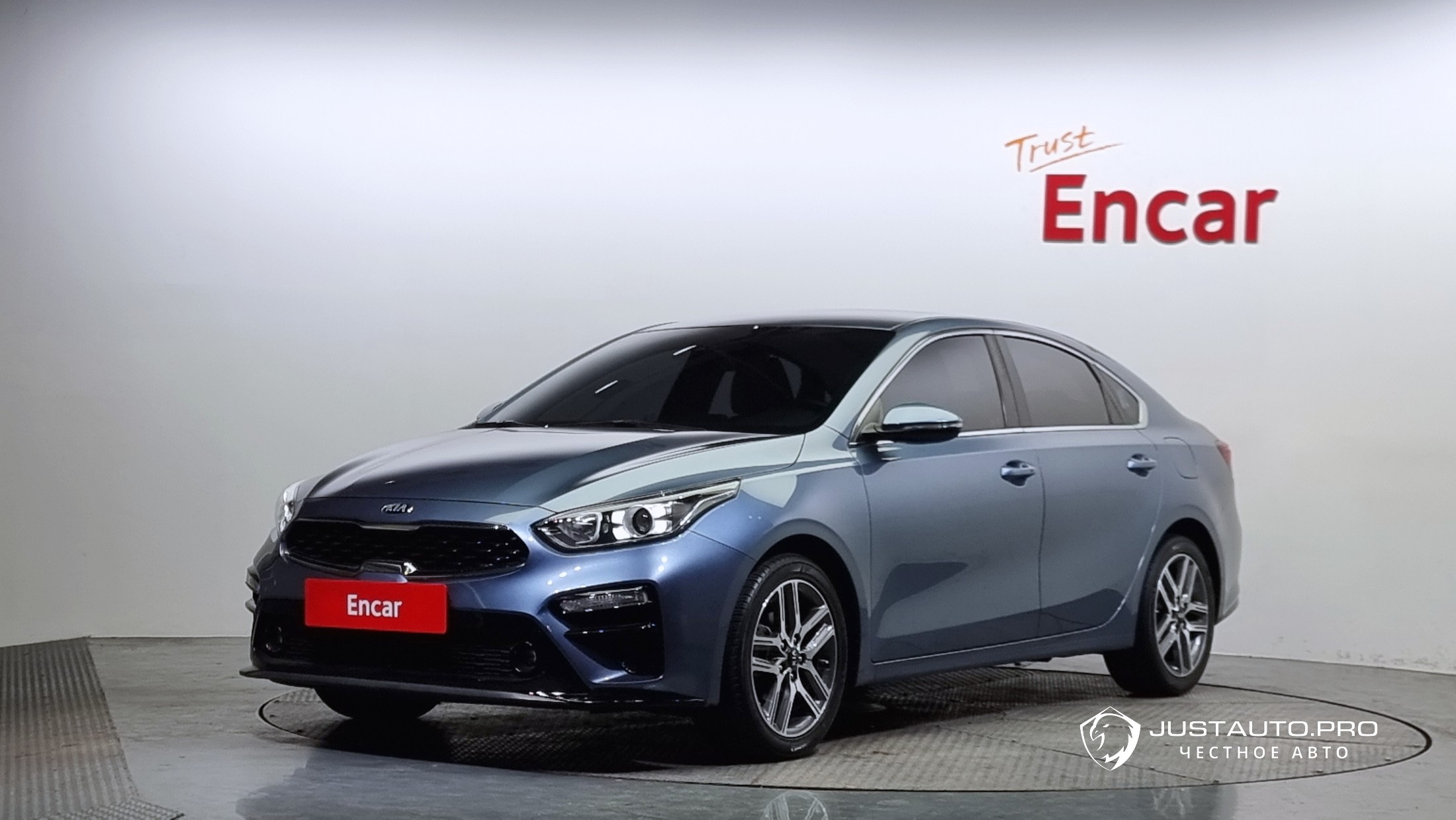 Автомобиль Kia K3