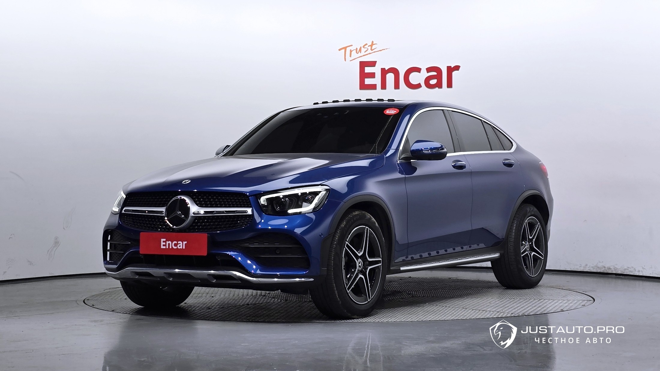 Автомобиль Mercedes-Benz GLC-Class