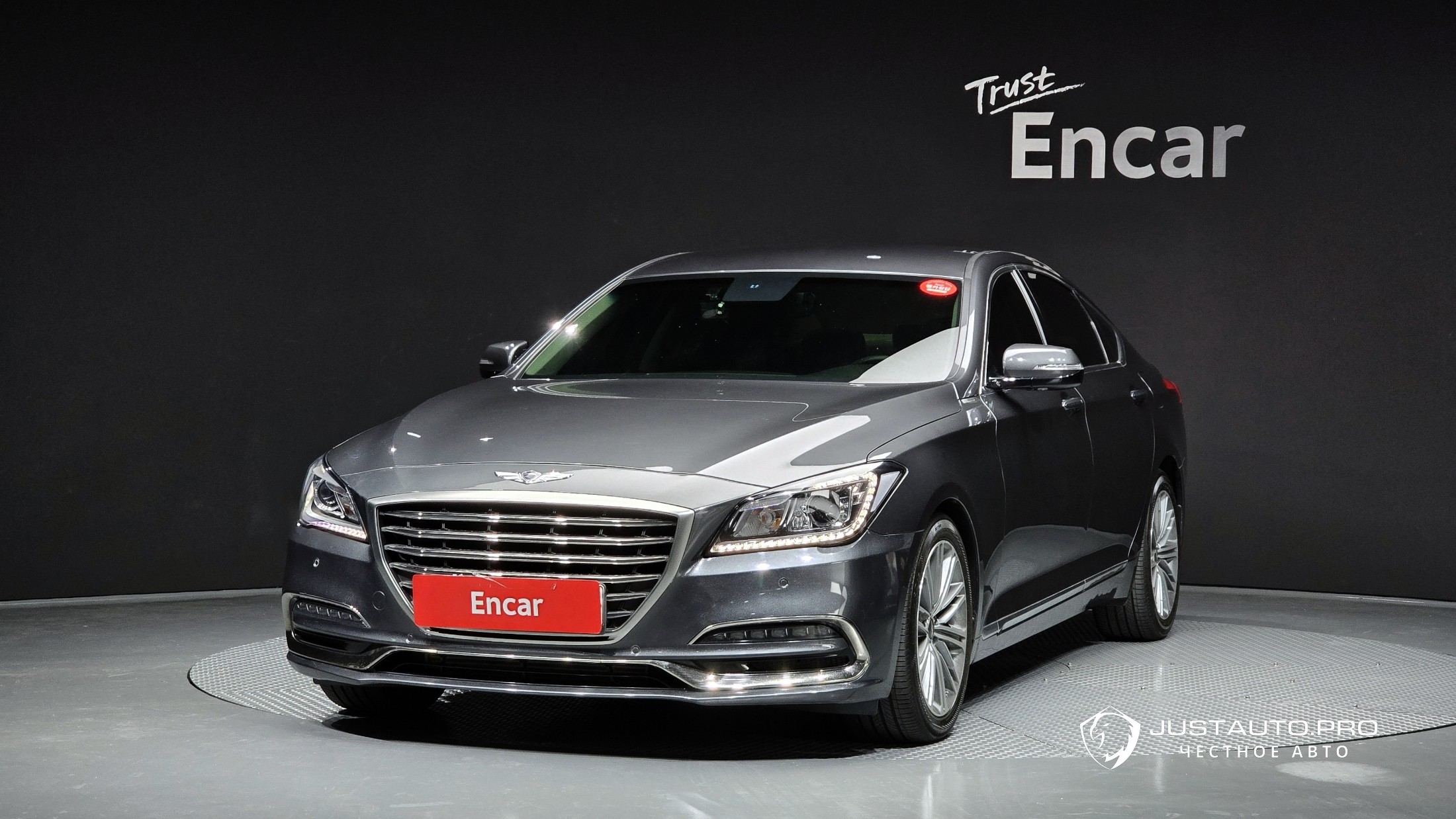 Автомобиль Genesis G80