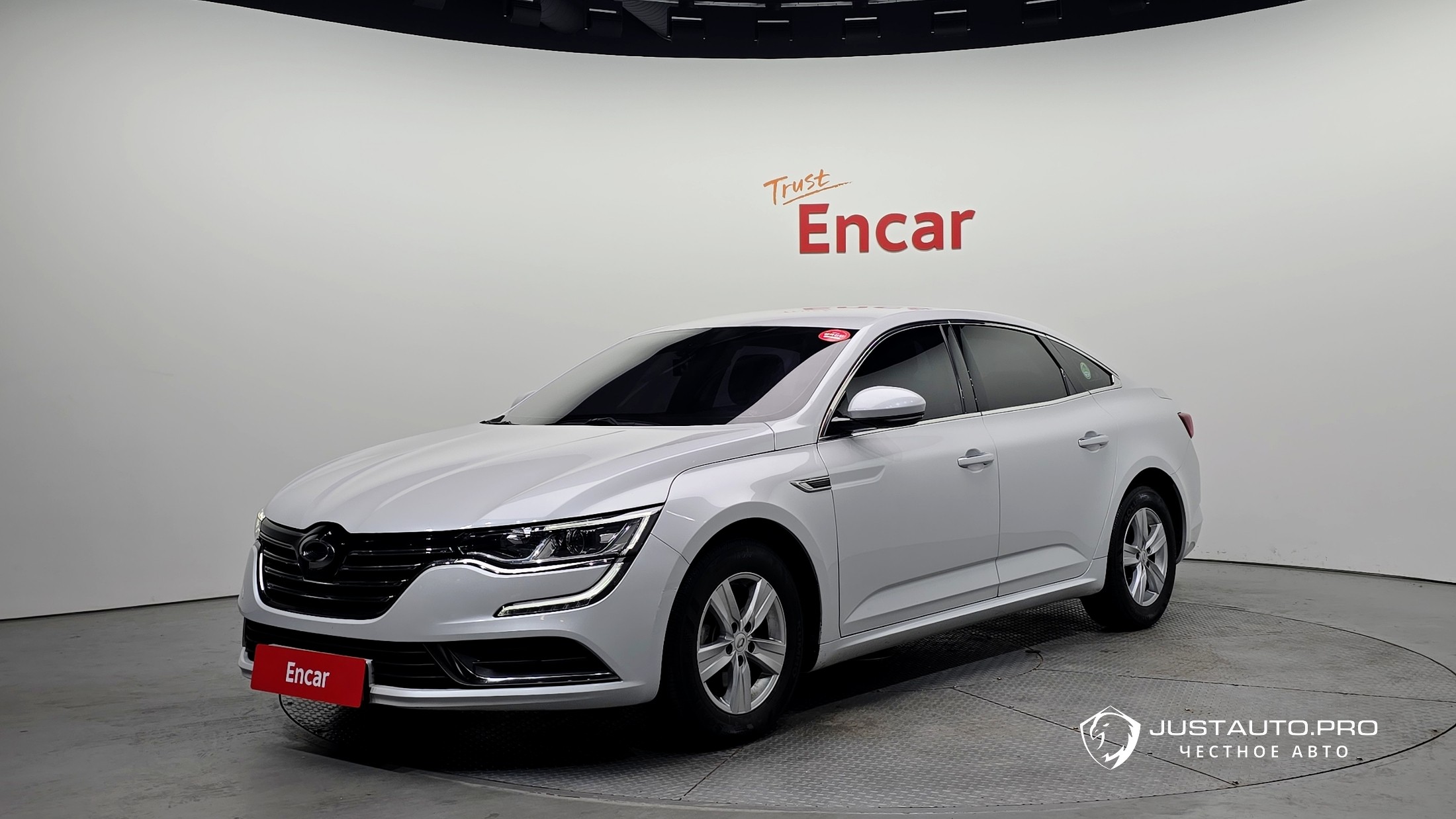 Автомобиль Renault-KoreaSamsung SM6