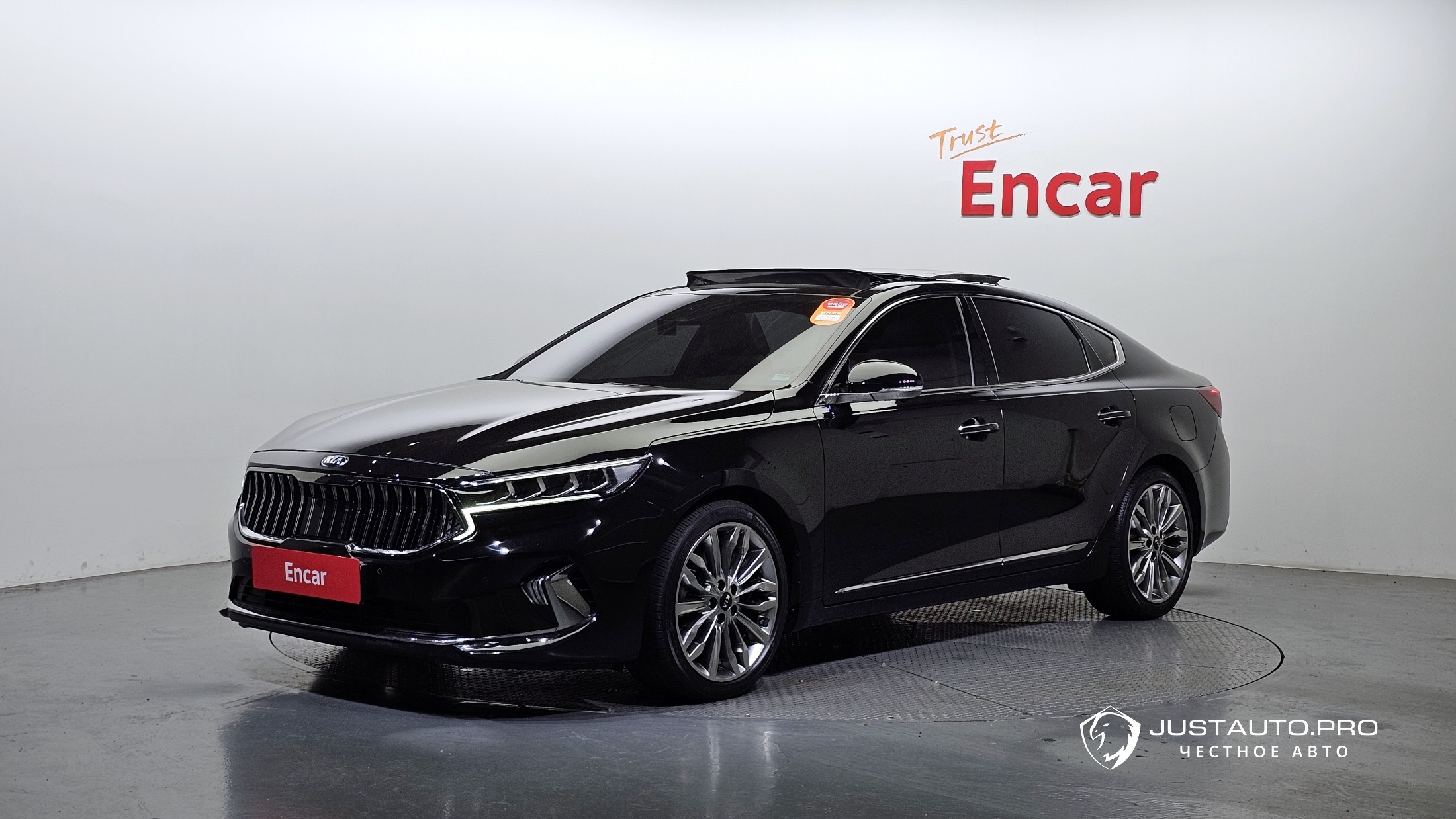 Автомобиль Kia K7
