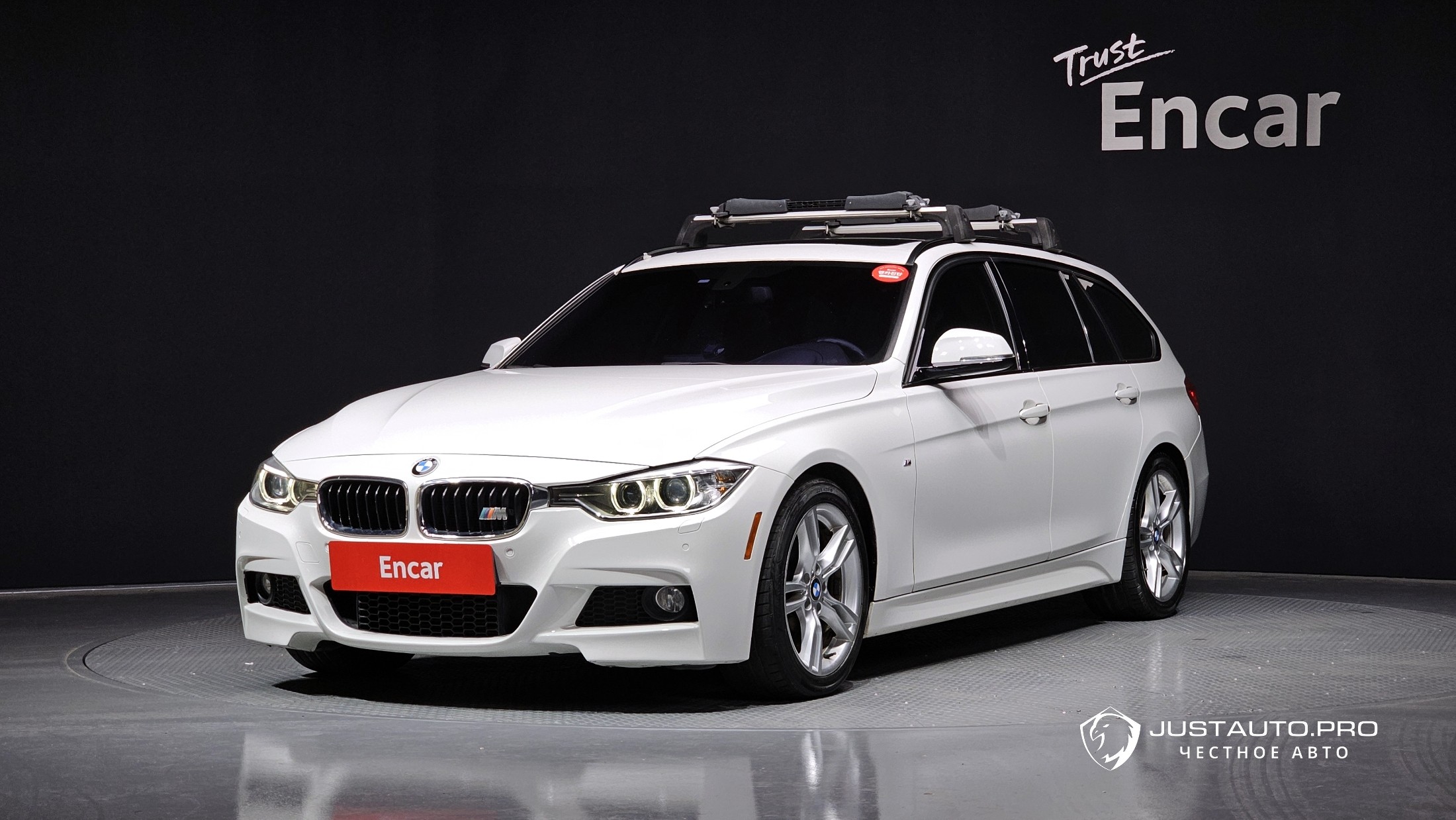Автомобиль BMW 3-Series