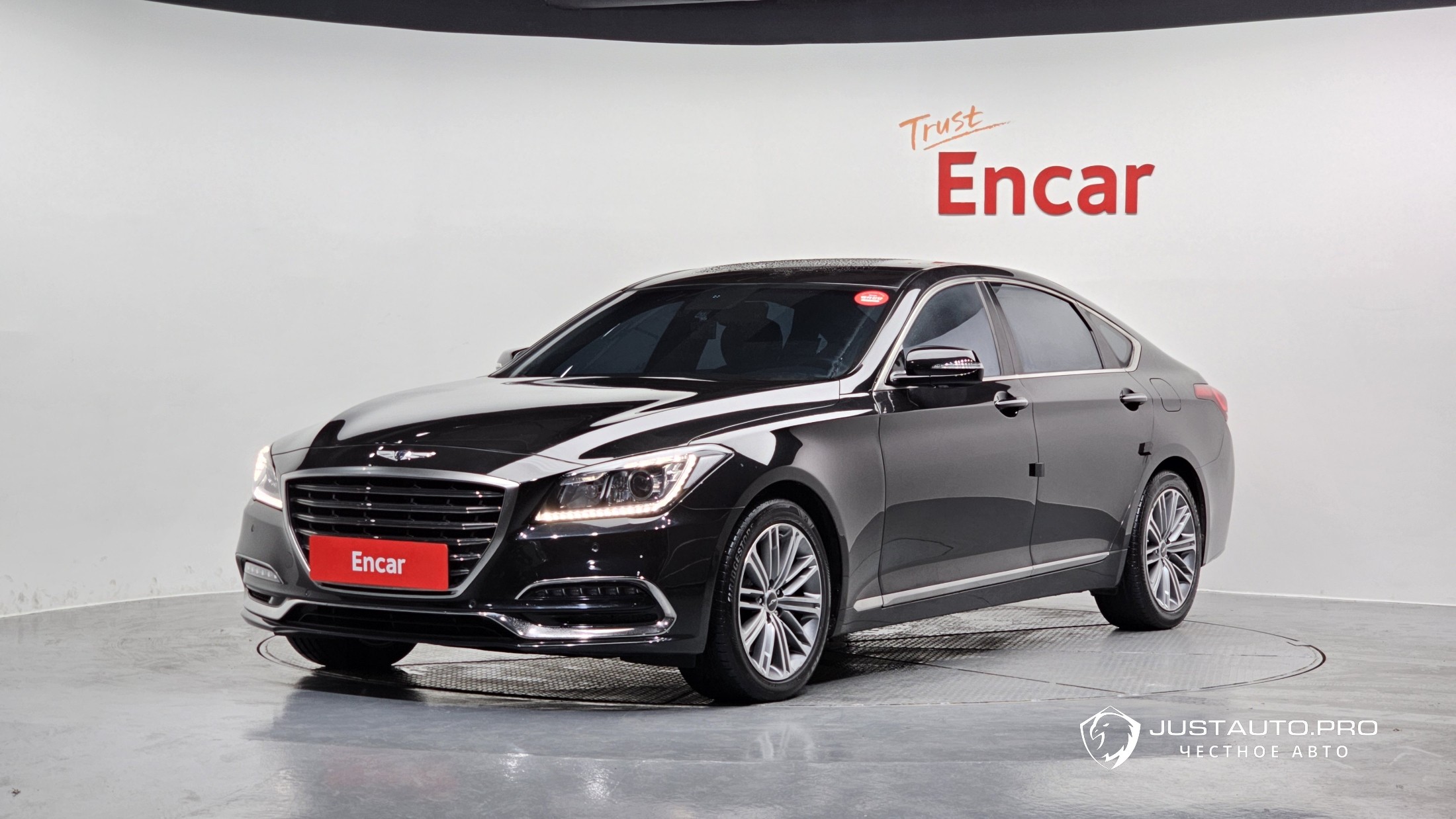 Автомобиль Genesis G80
