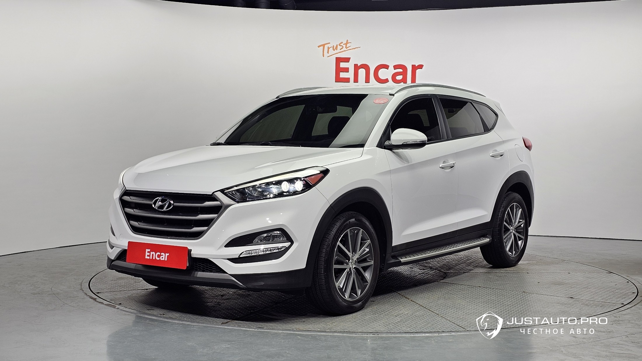 Автомобиль Hyundai Tucson