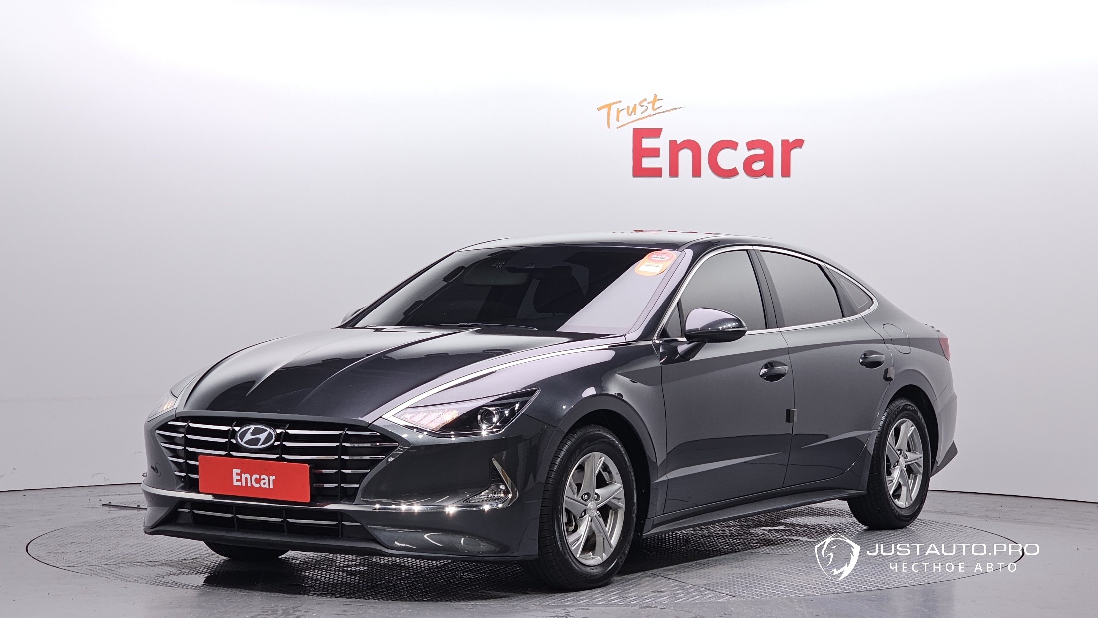 Автомобиль Hyundai Sonata