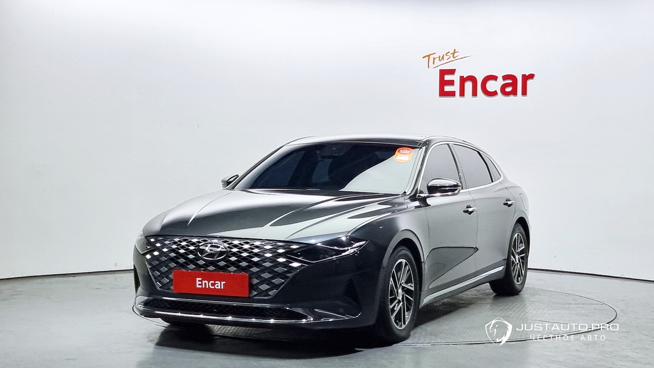 Автомобиль Hyundai Grandeur