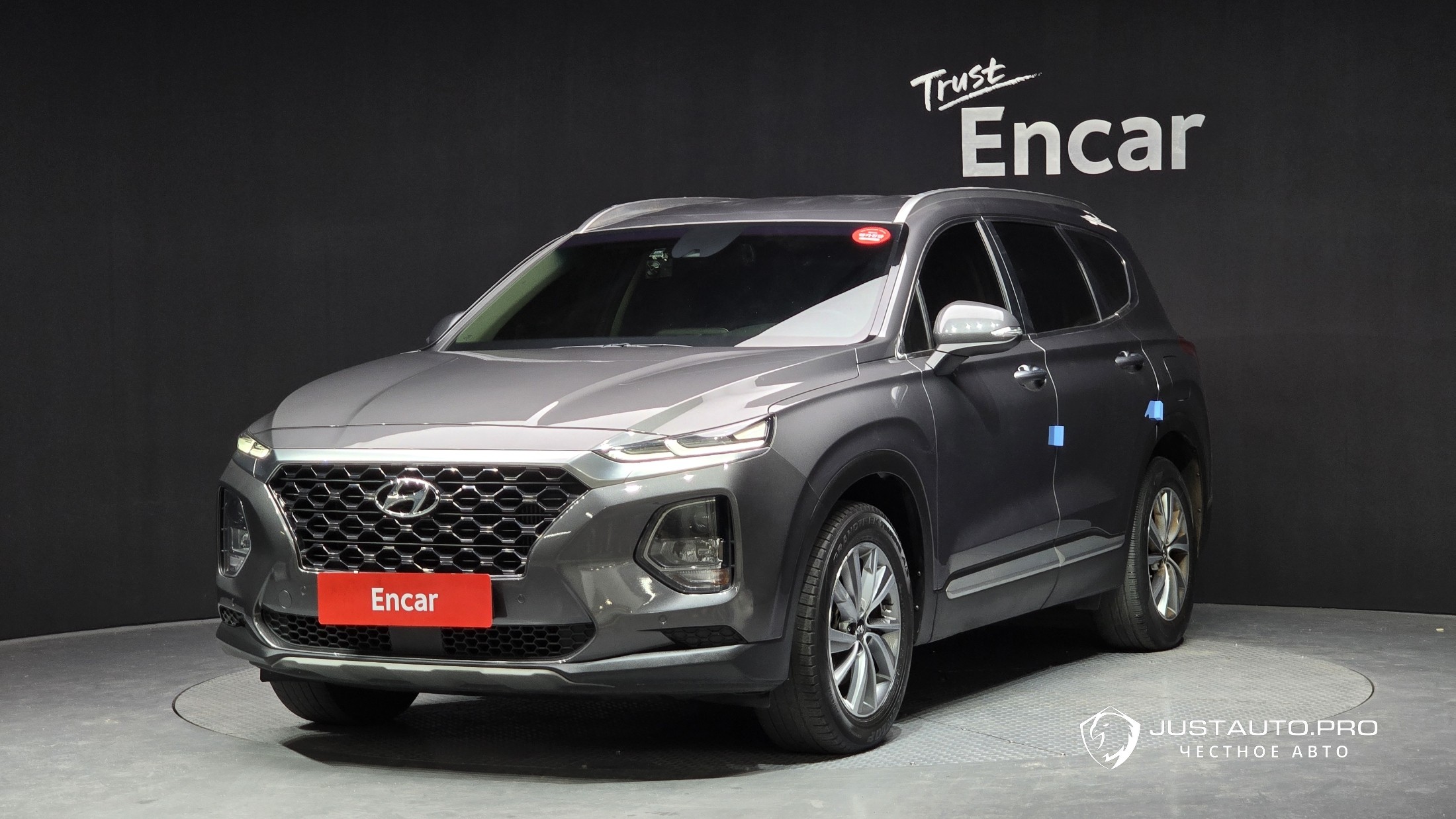 Автомобиль Hyundai Santafe