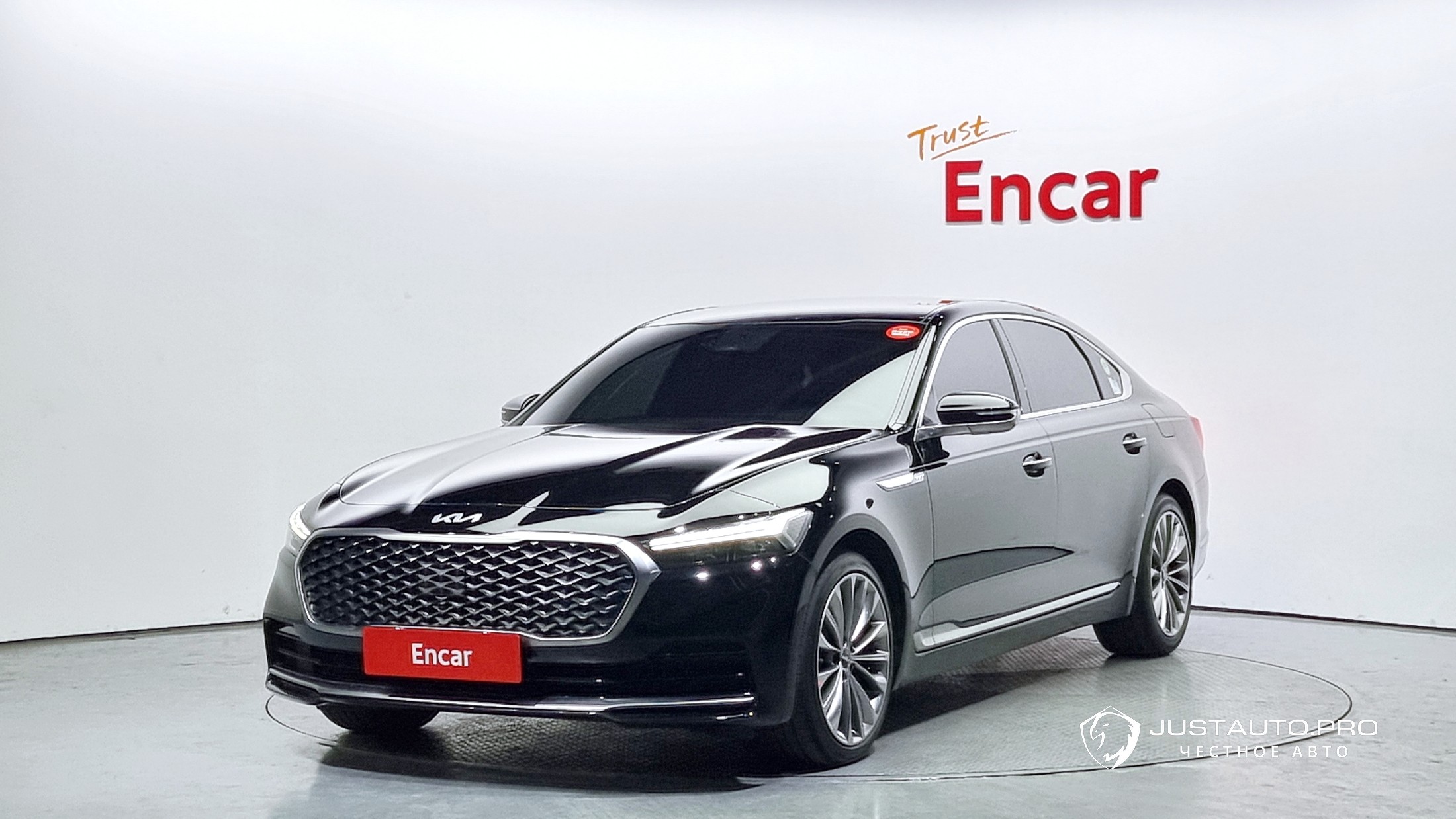 Автомобиль Kia K9