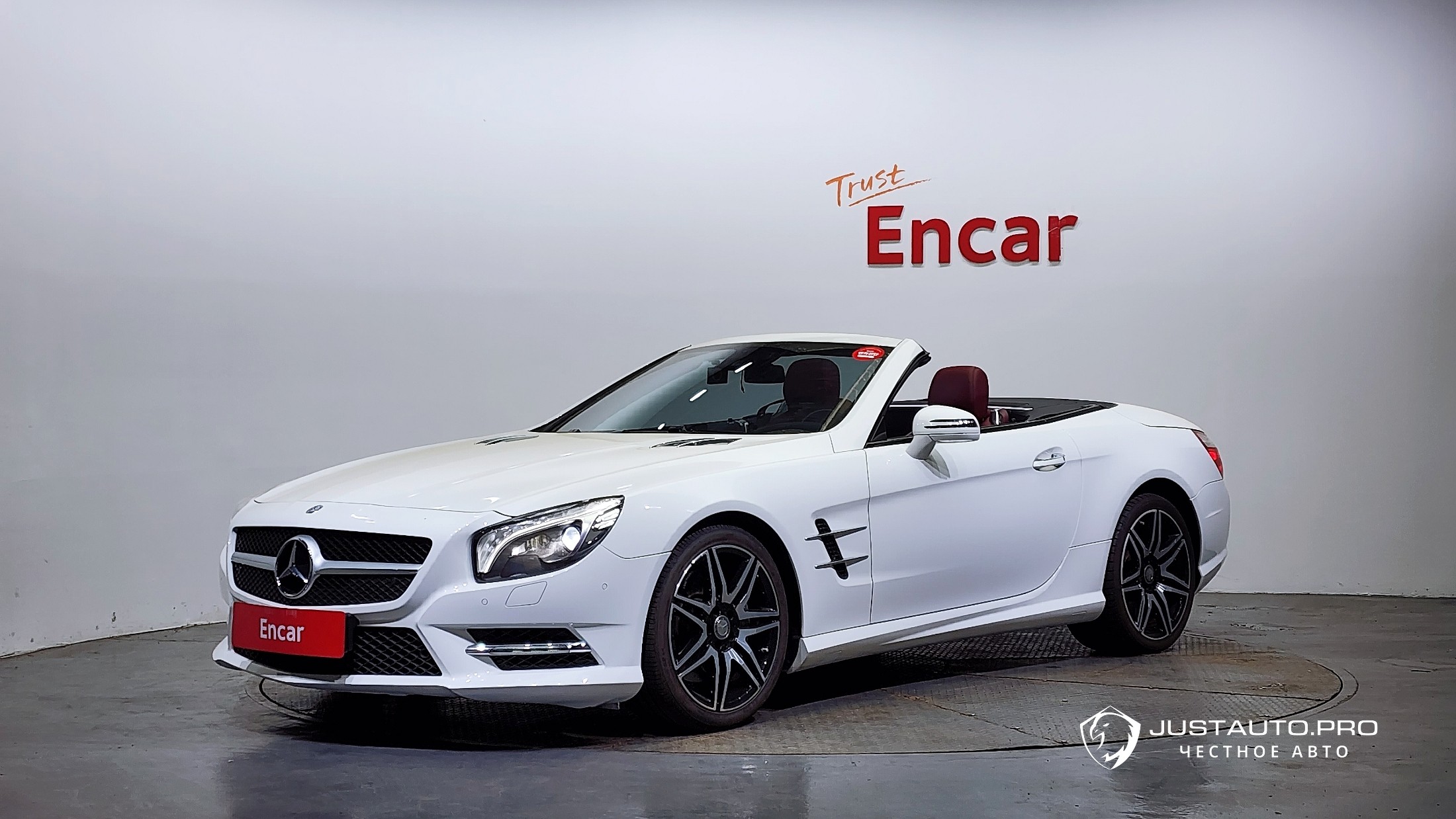 Автомобиль Mercedes-Benz SL-Class